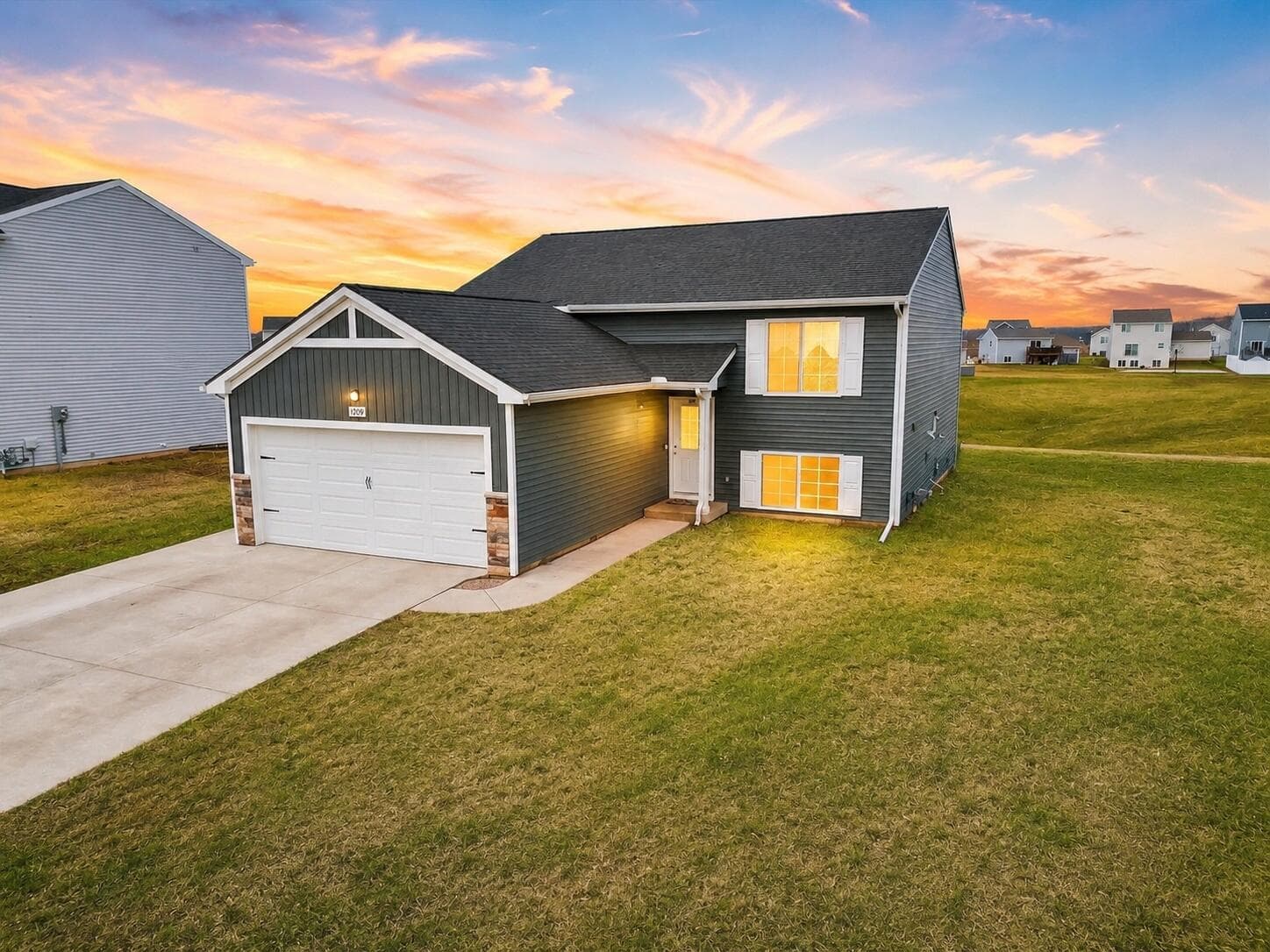 1700 Harper Grove Vicksburg MI 49097