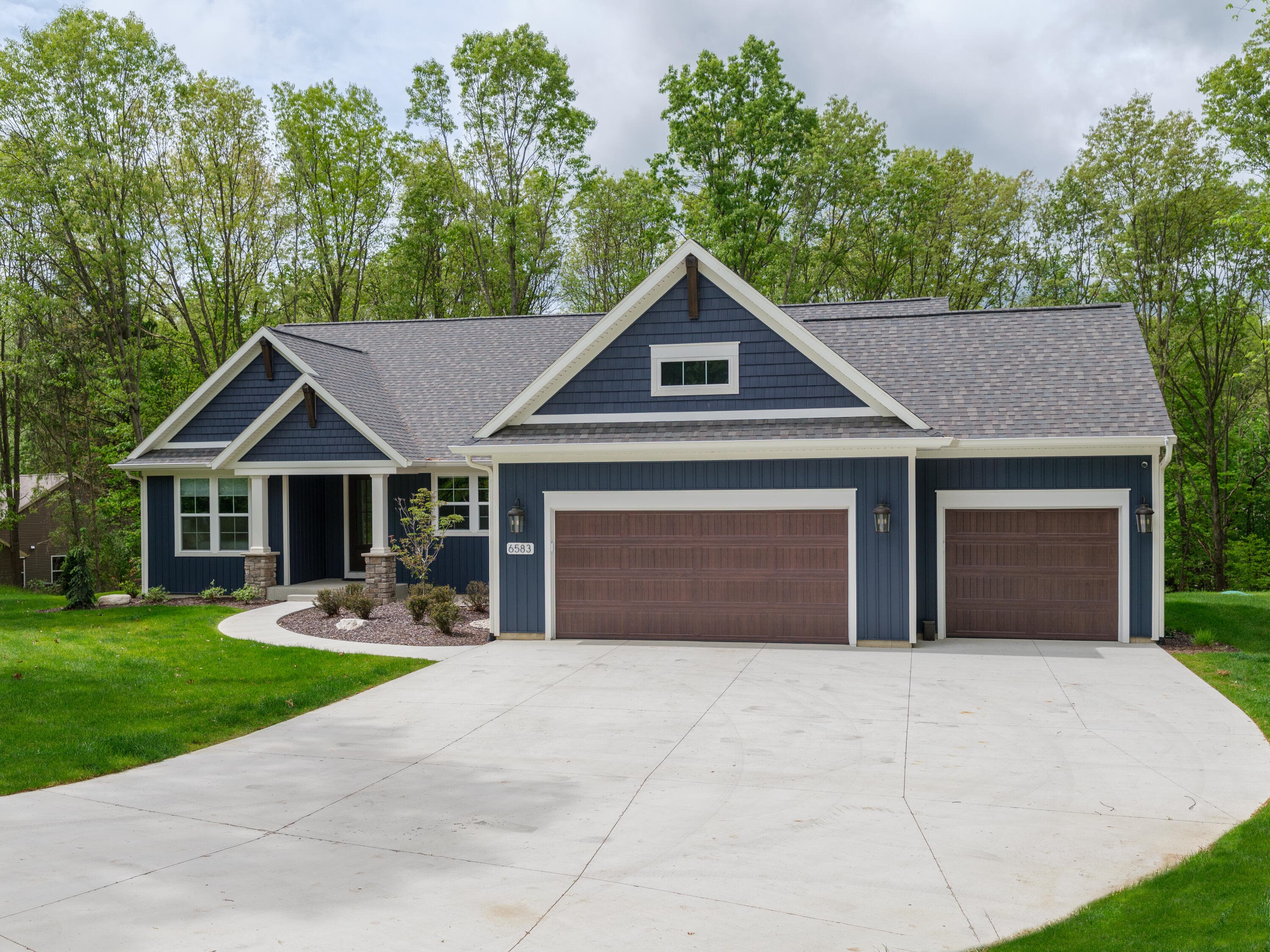 6583 Hidden Lake Richland MI 49083