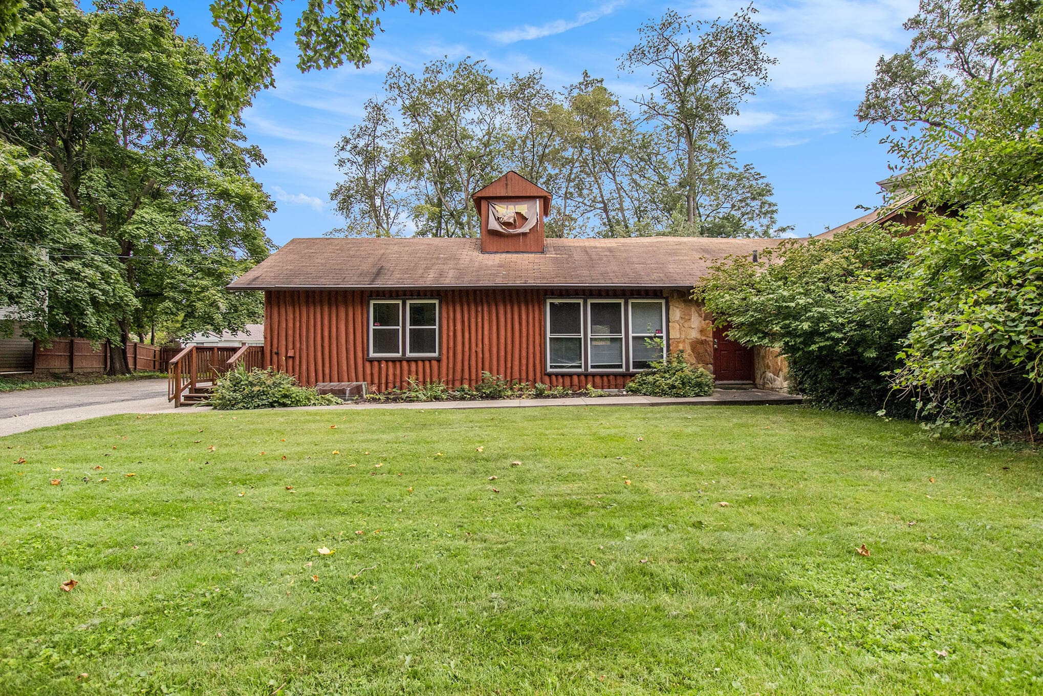 1316 Knollwood Kalamazoo MI 49006