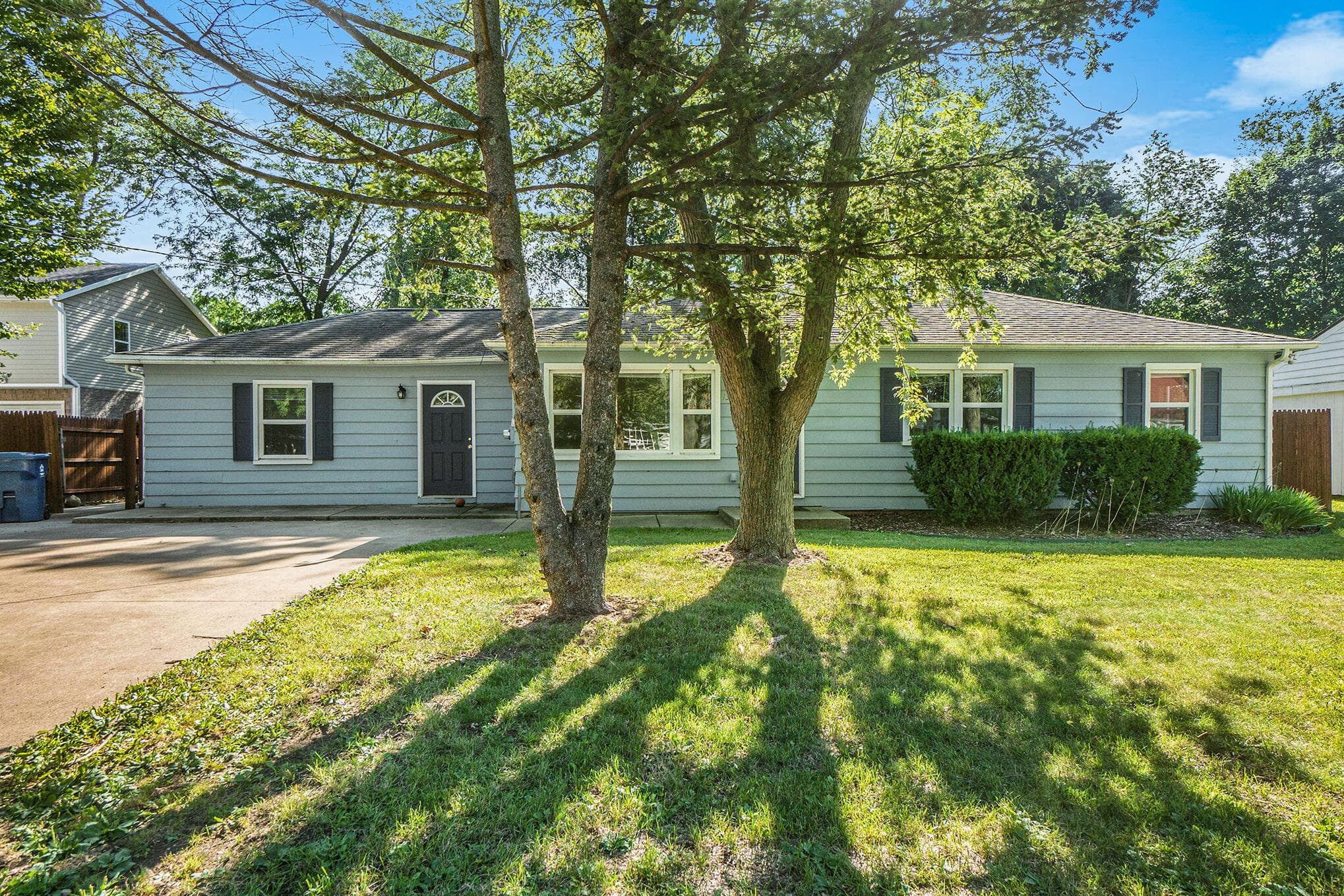 1315 Sutherland Kalamazoo MI 49006