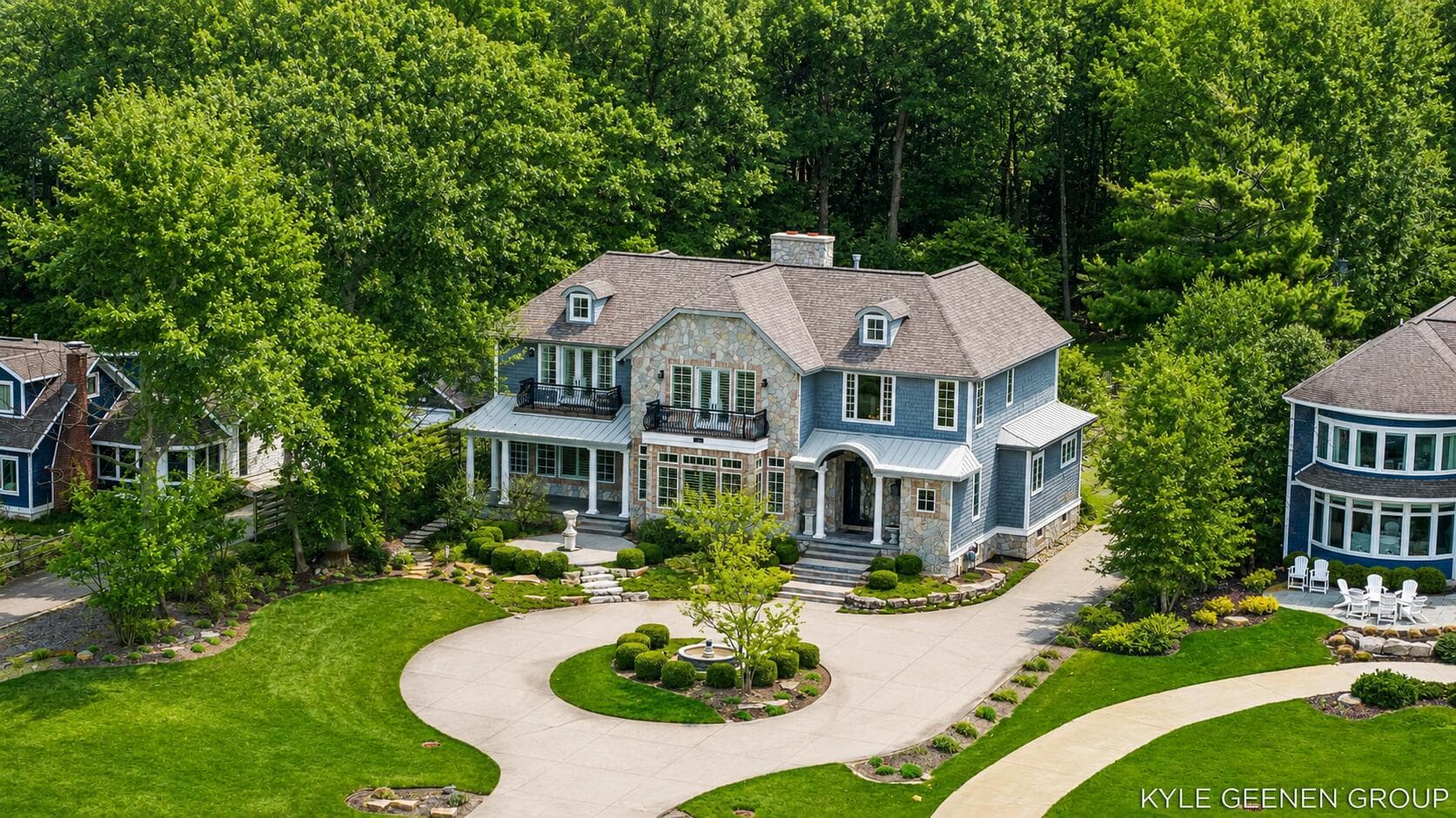 2817 Lakeshore Fennville MI 49408