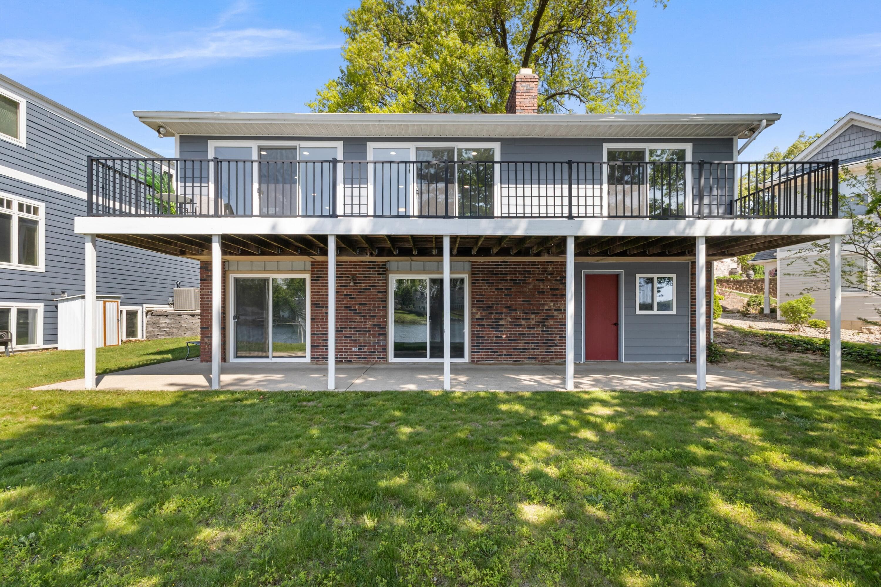 Primary property photo
