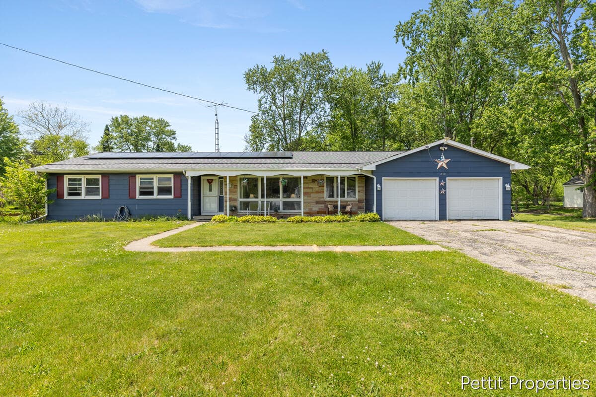 230 Creekview Battle Creek MI 49037