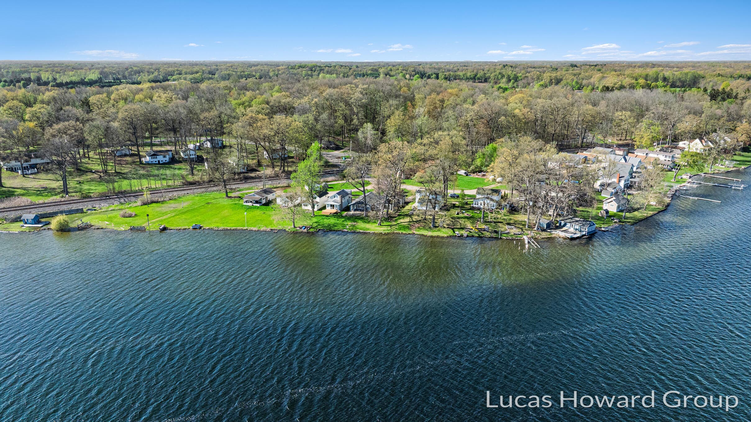 Primary property photo
