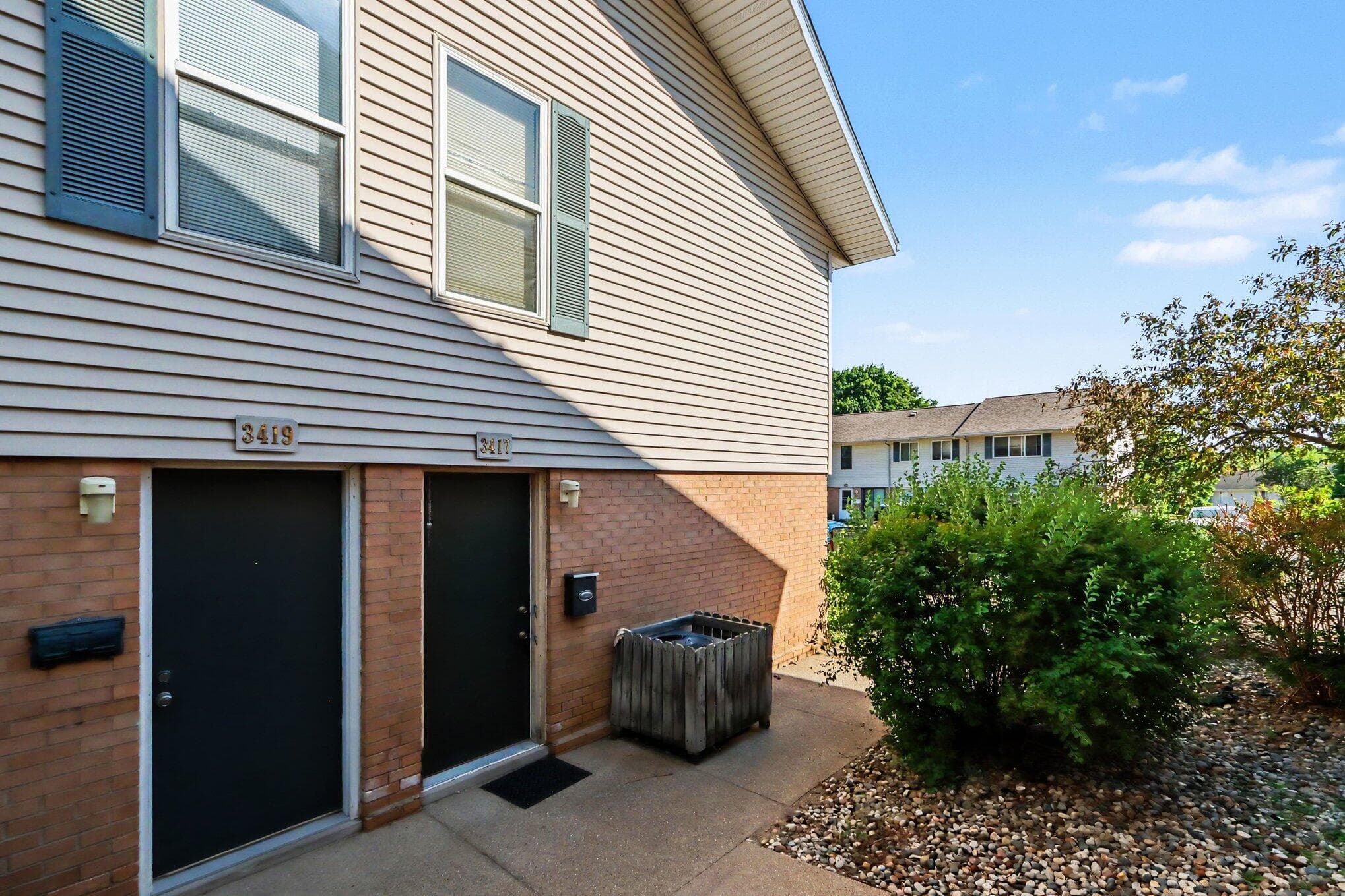 3417 Kenbrooke Kalamazoo MI 49006