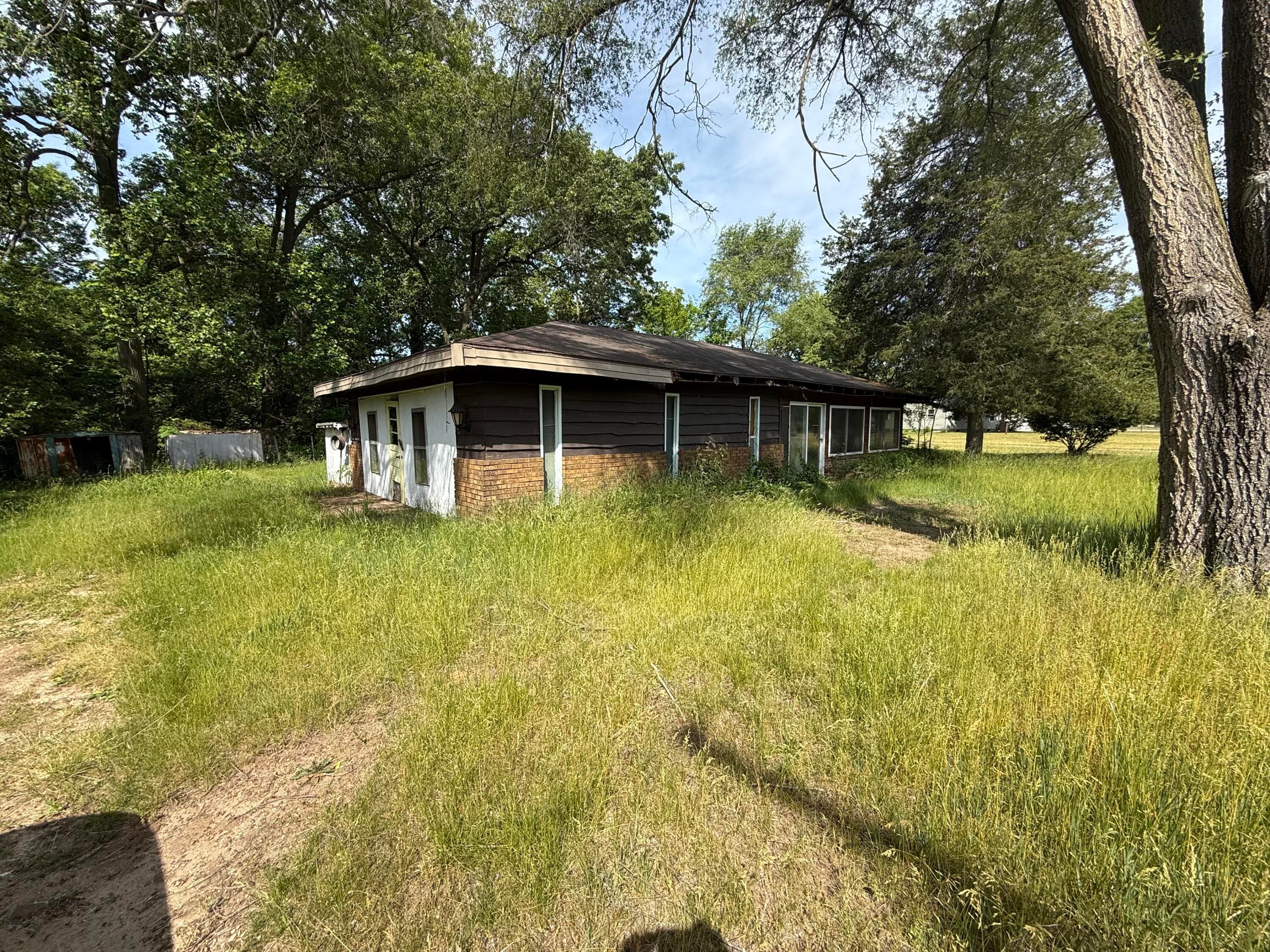 552 19th Otsego MI 49078