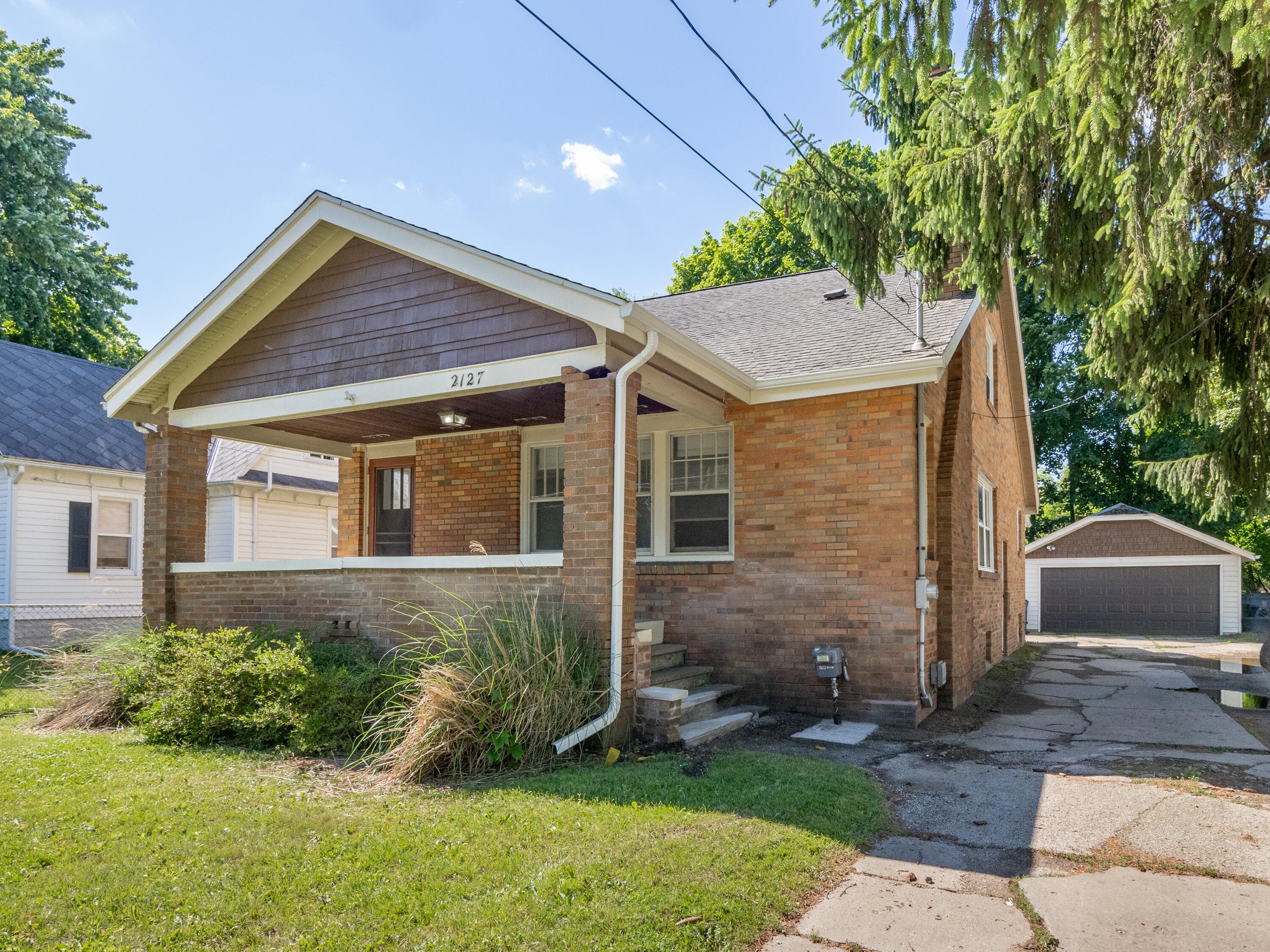 2127 Main Kalamazoo MI 49006