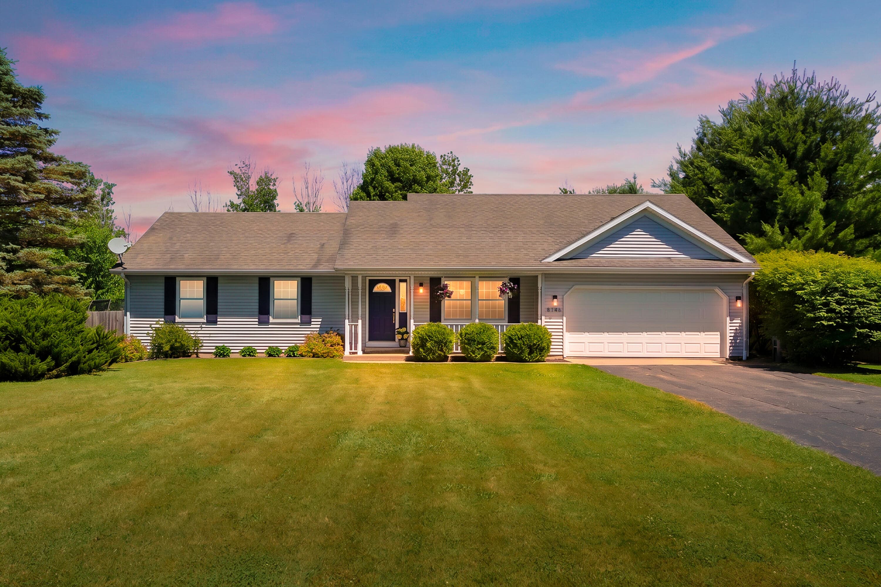 Primary property photo