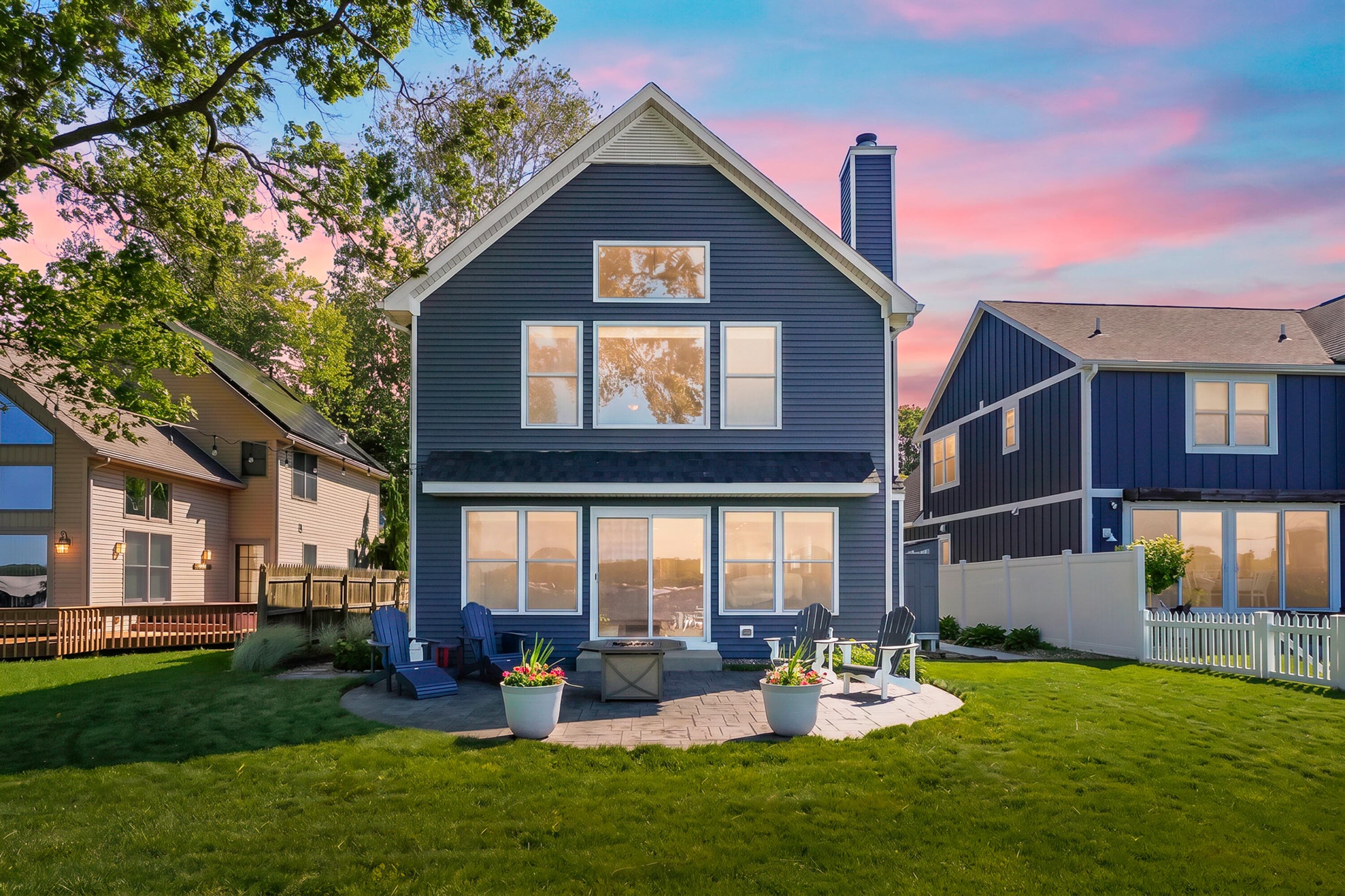 Primary property photo