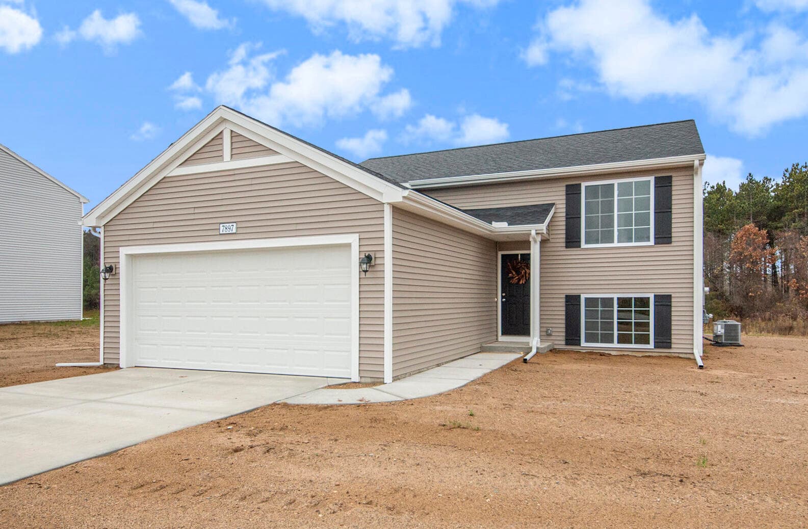 1264 Trillium Vicksburg MI 49097
