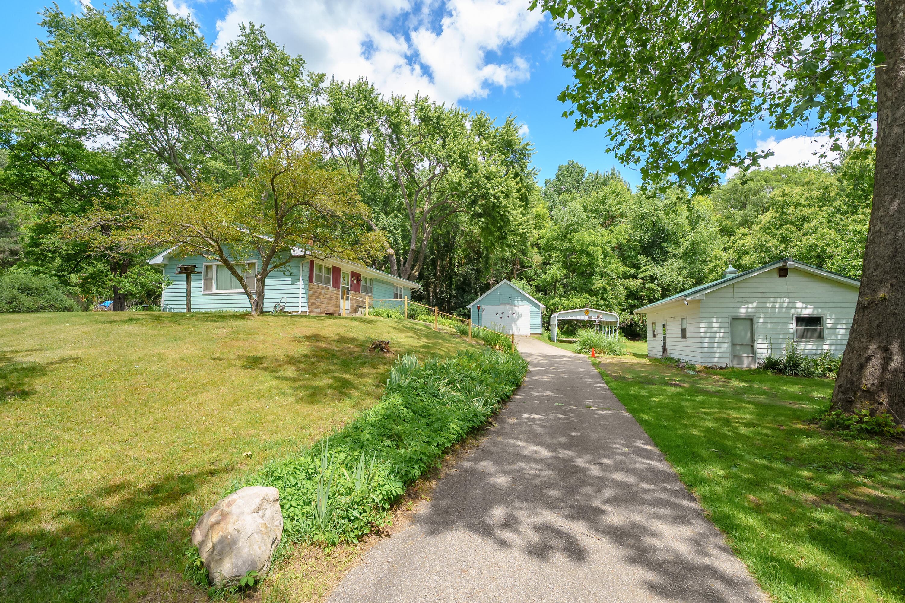 4445 Sassafras Battle Creek MI 49017