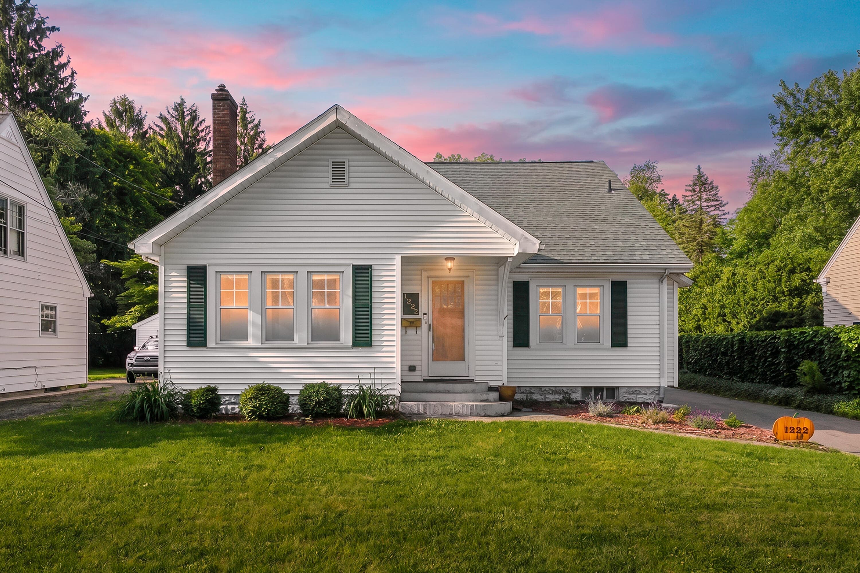 1222 Lakeway Kalamazoo MI 49001