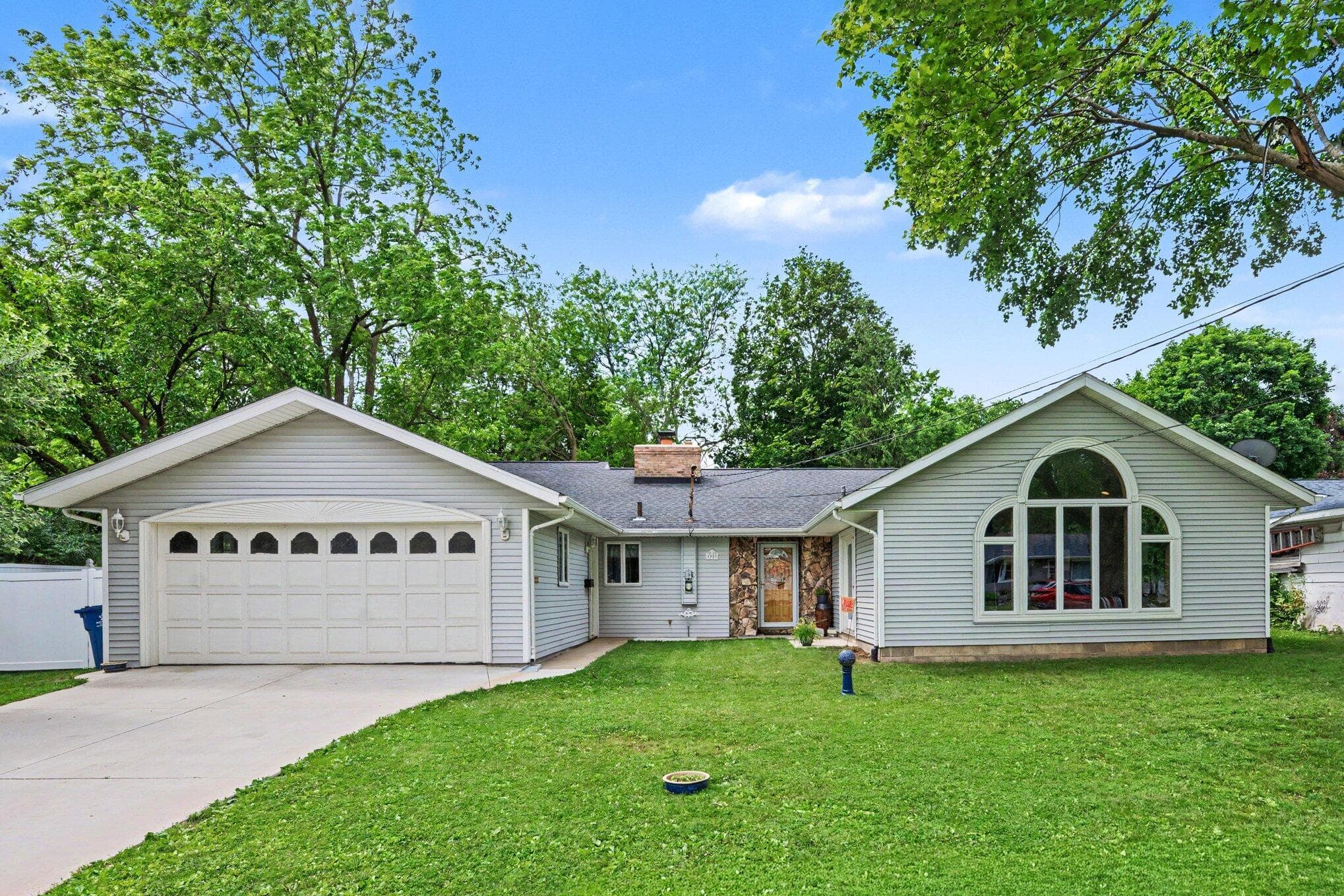 3923 Devonshire Kalamazoo MI 49006