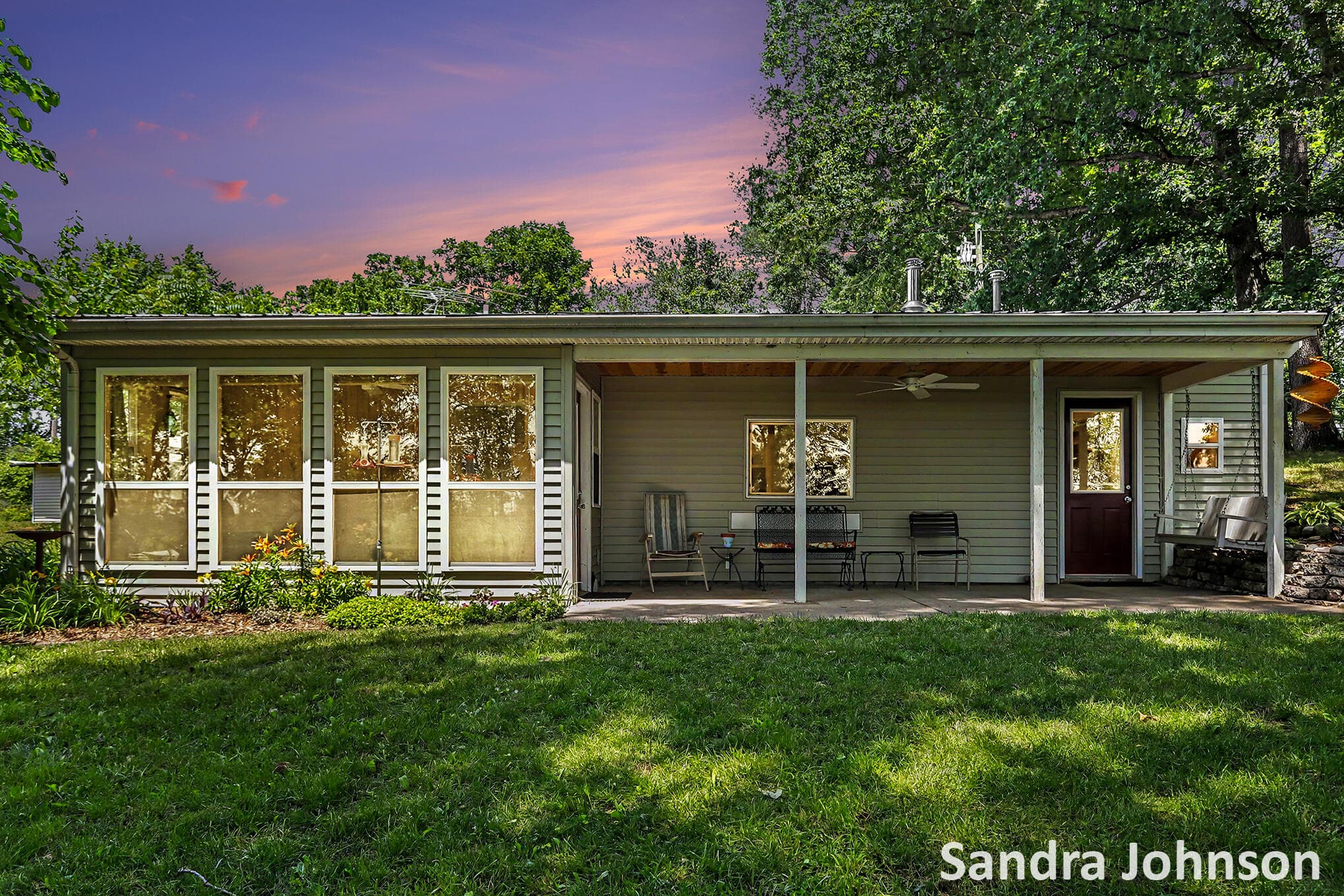 Primary property photo