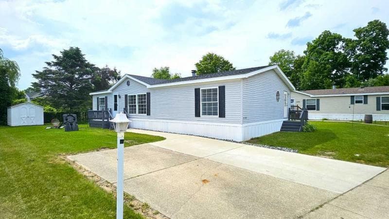 5540 Plumeria Kalamazoo MI 49009