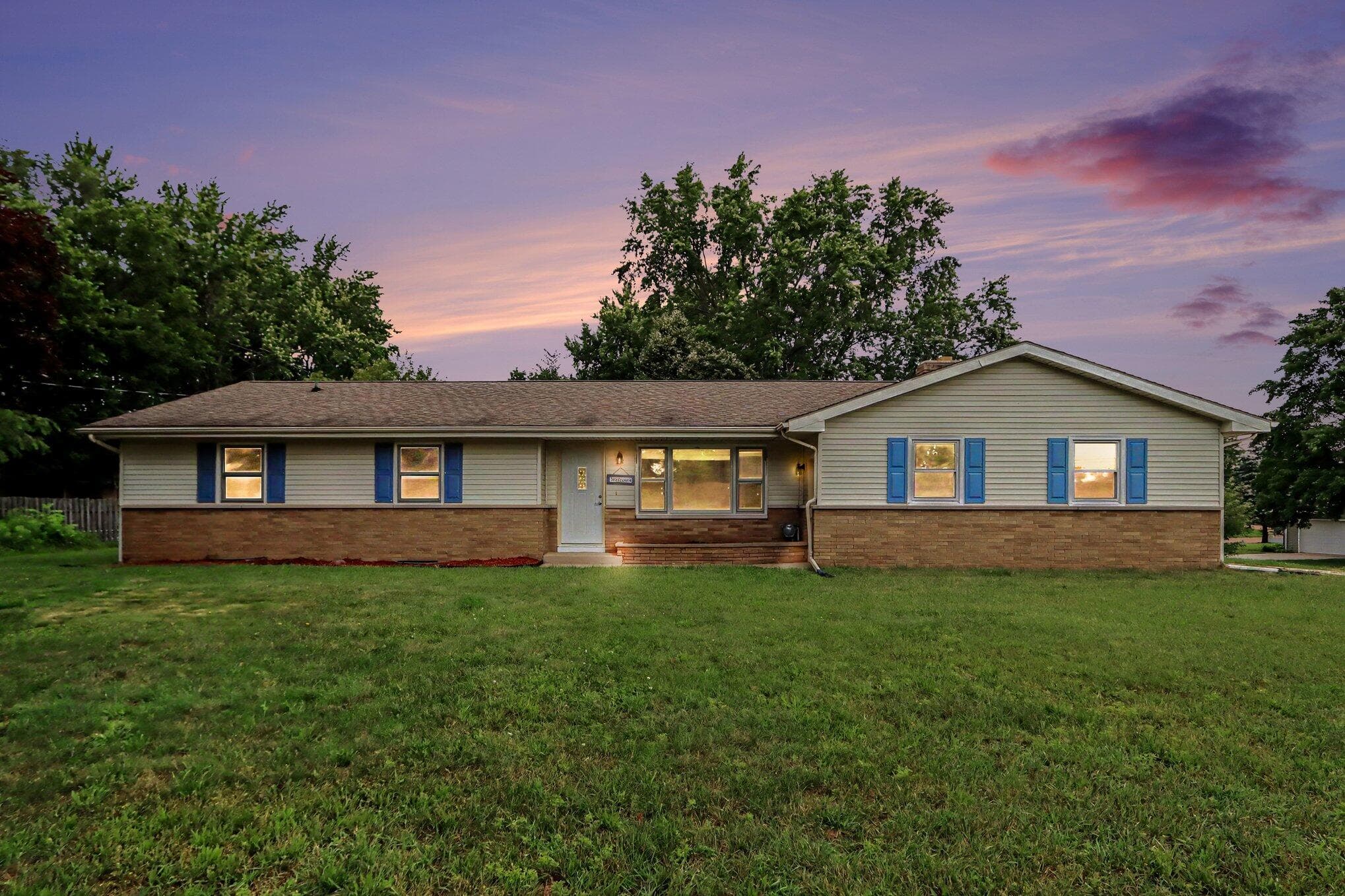 6083 Woodlea Kalamazoo MI 49048