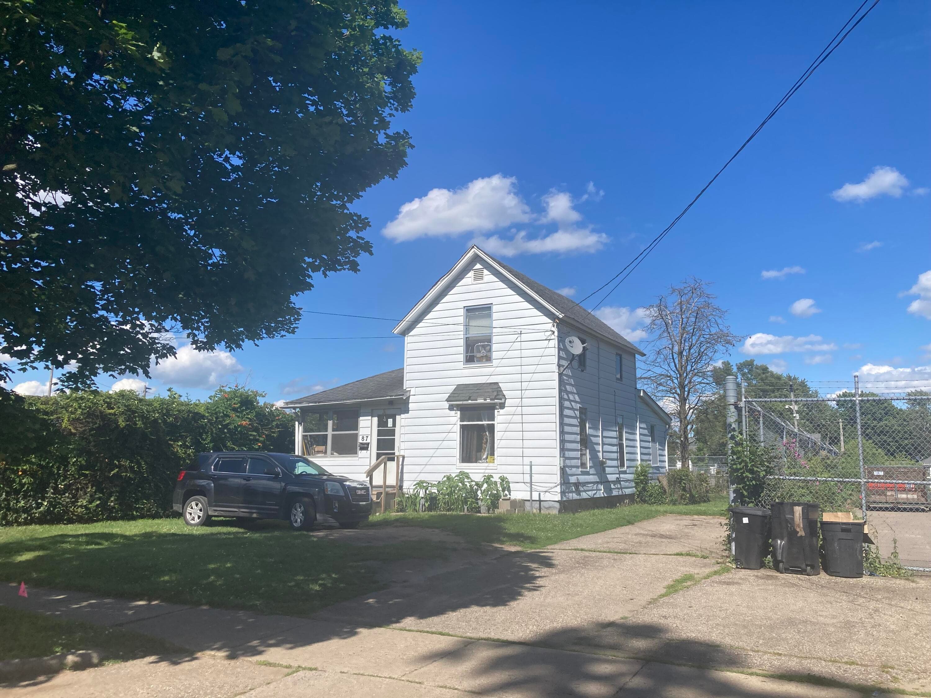 87 Nelson Battle Creek MI 49014