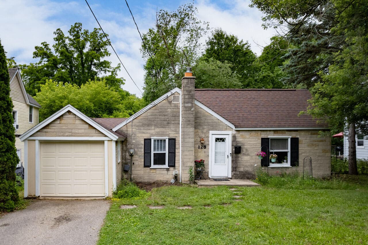 128 Berkley Kalamazoo MI 49006