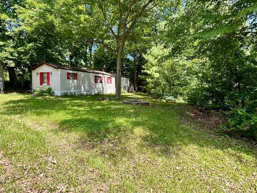 8771 Chain O Lakes Delton MI 49046