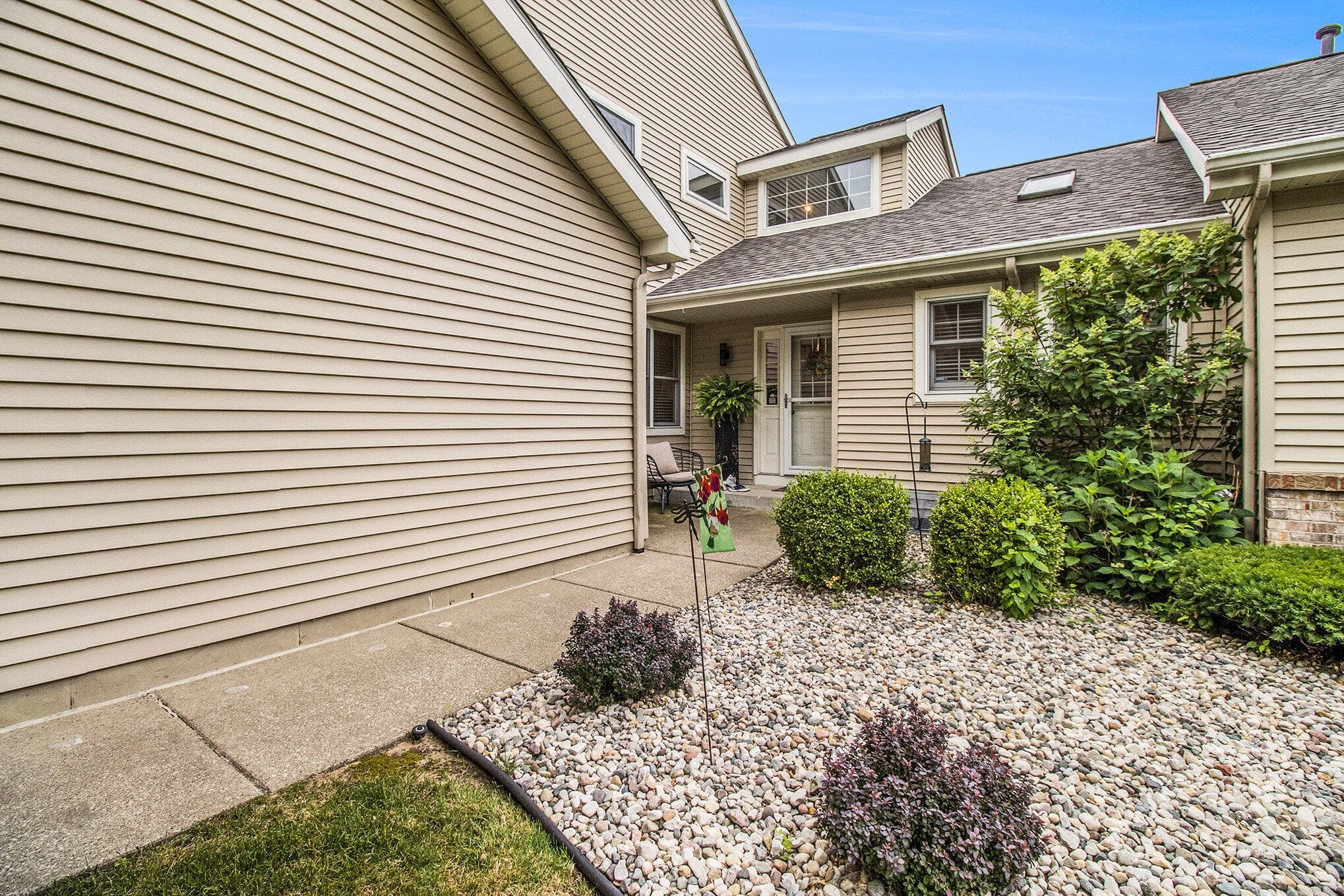 3542 Kirkaldy Portage MI 49024