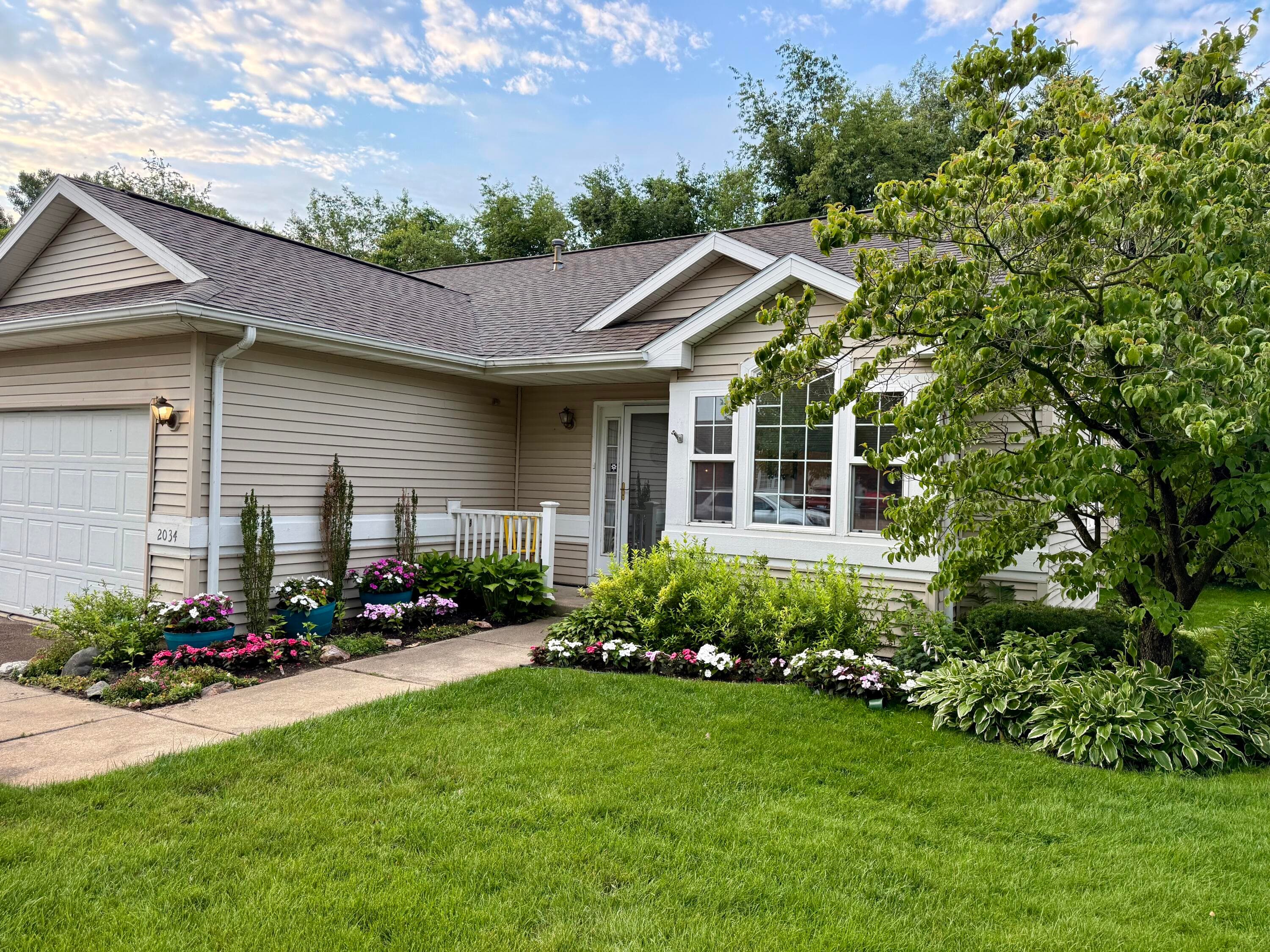 2034 Quail Cove Kalamazoo MI 49009
