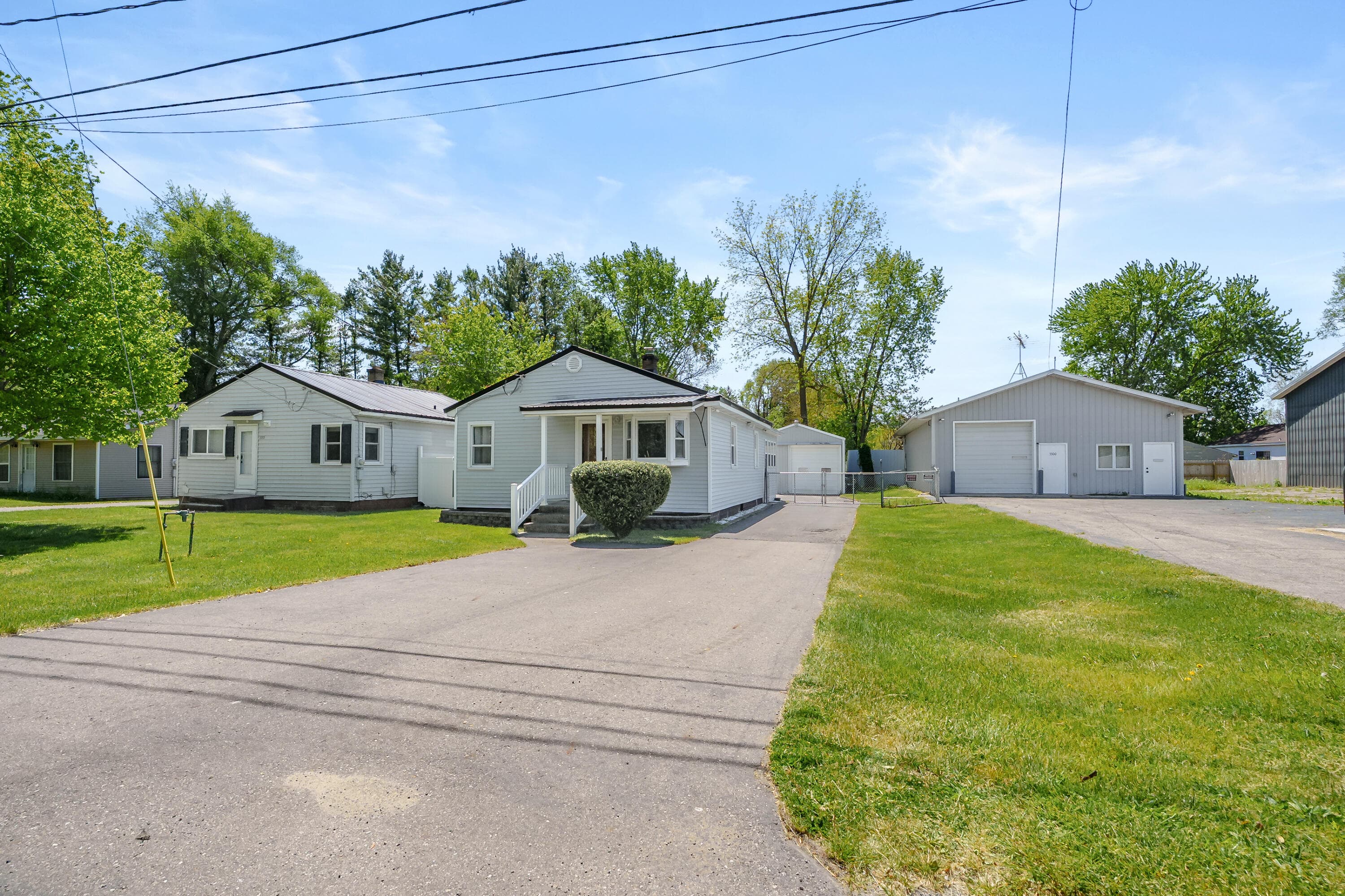 3312 Lake Kalamazoo MI 49048