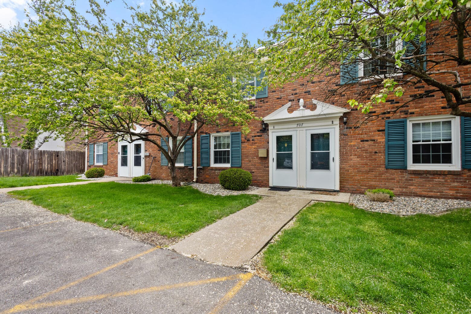 707 Garland Kalamazoo MI 49008