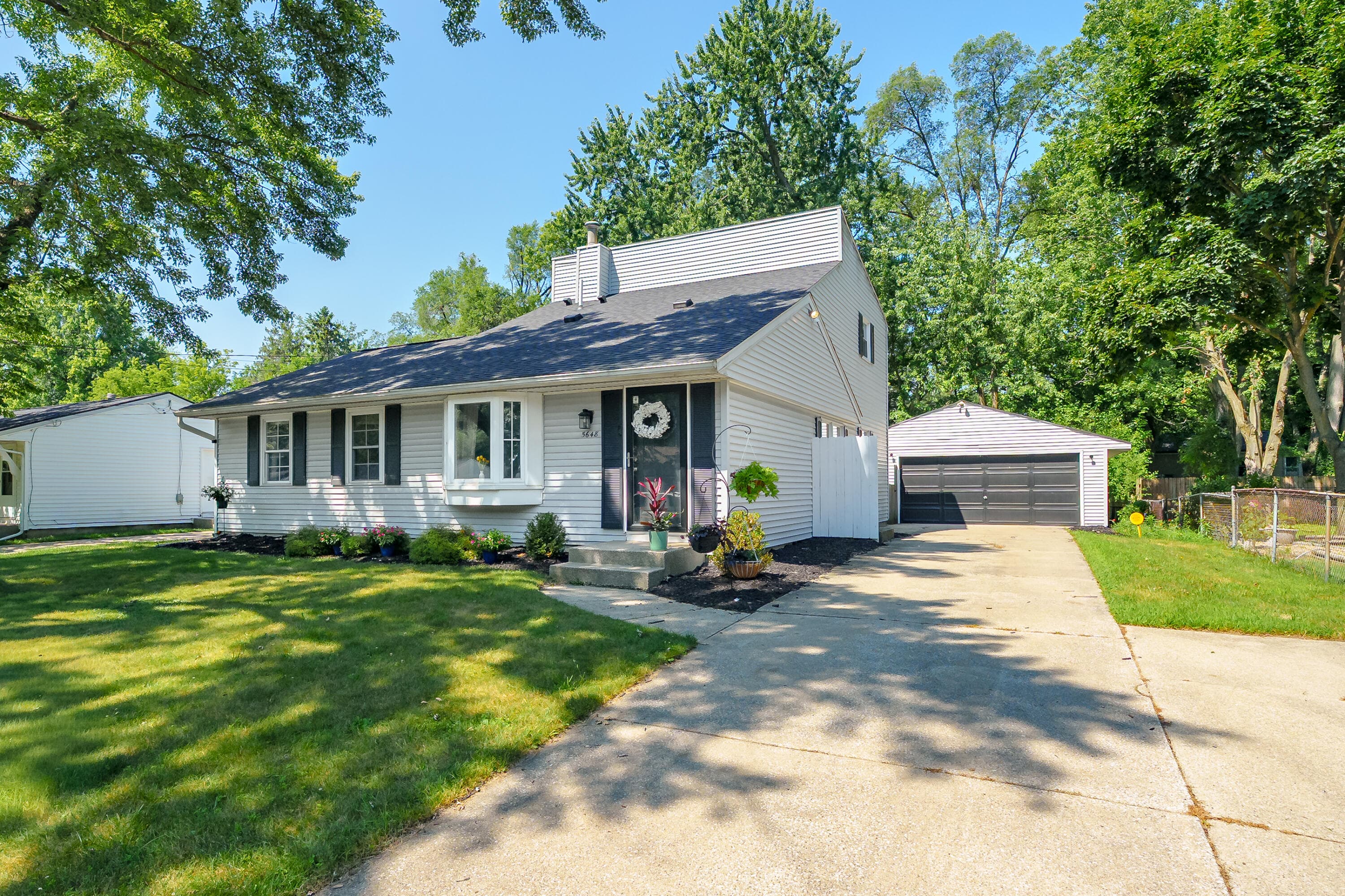5648 Deerfield Portage MI 49024