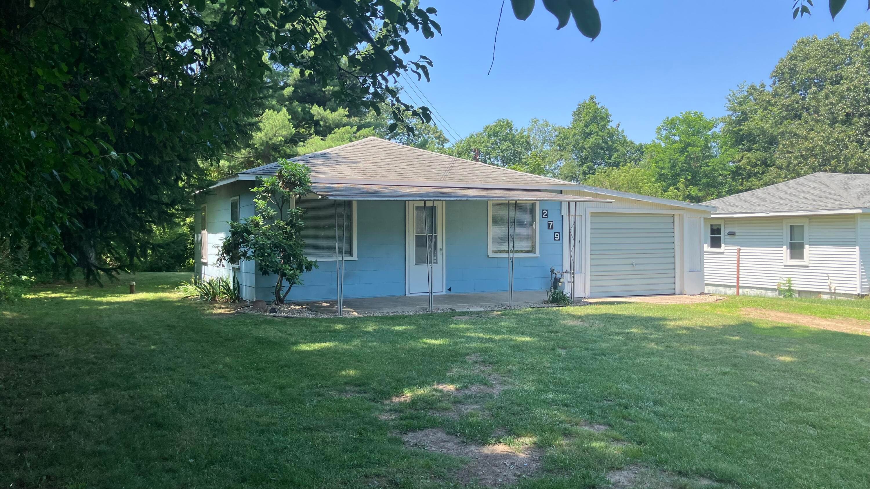 Primary property photo