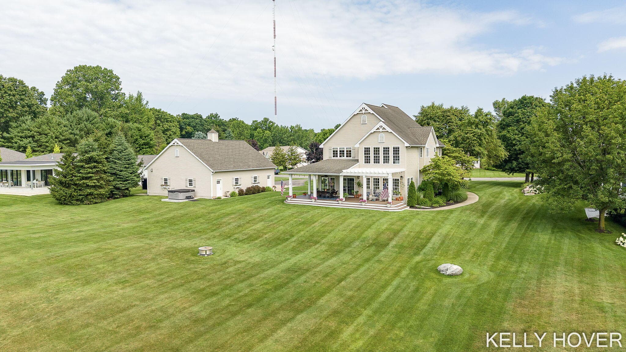 Primary property photo