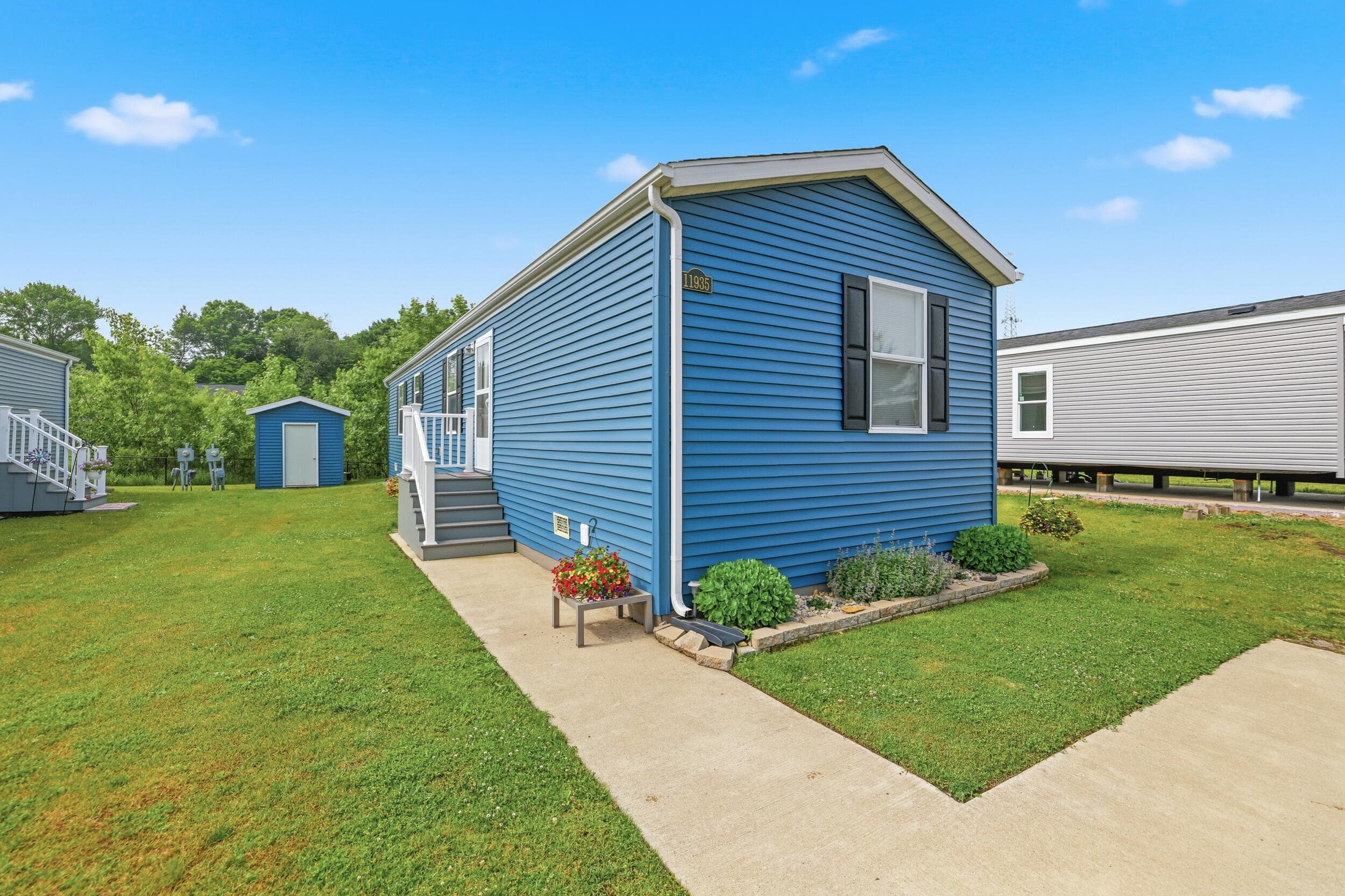 11935 Farmview Shelbyville MI 49344