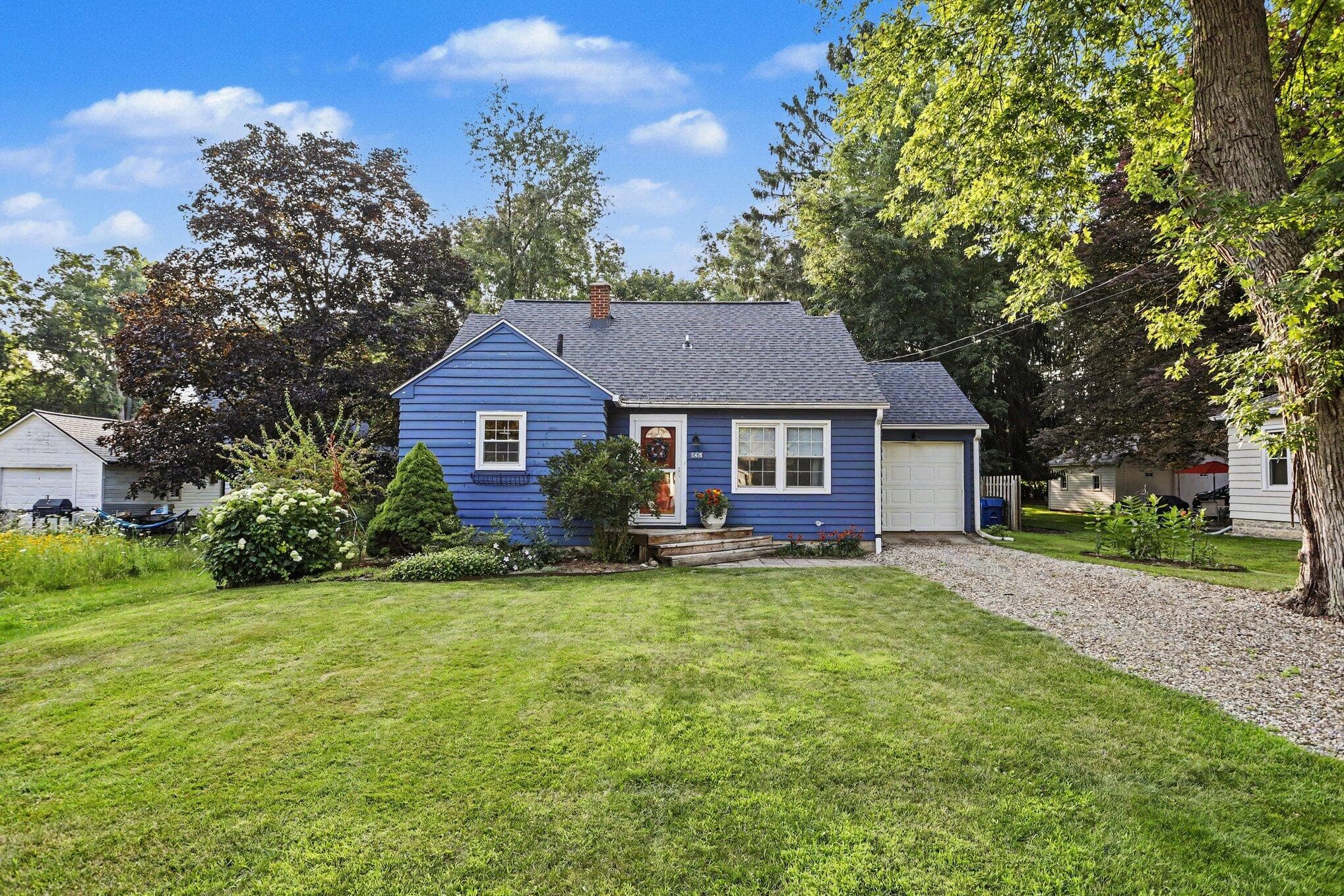 1418 Pinehurst Kalamazoo MI 49006