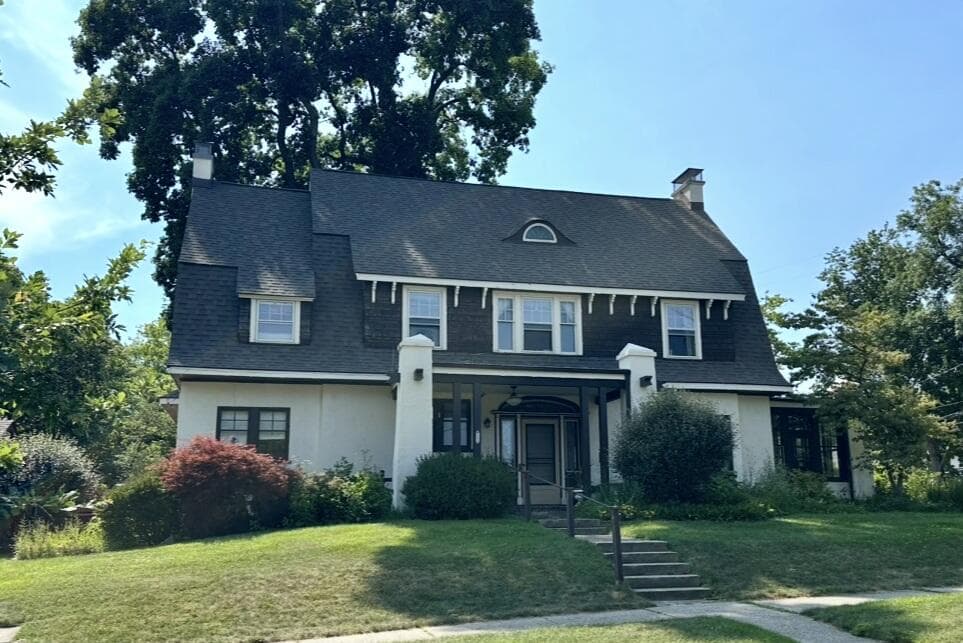 204 Monroe Kalamazoo MI 49006