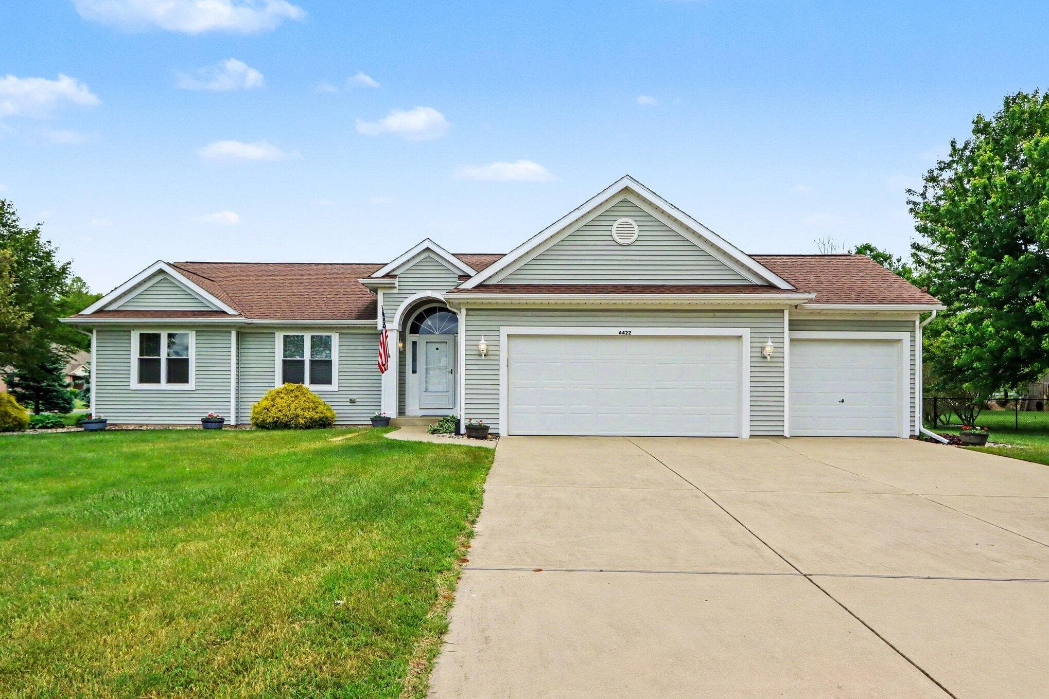 4422 Autumn Joy Galesburg MI 49053