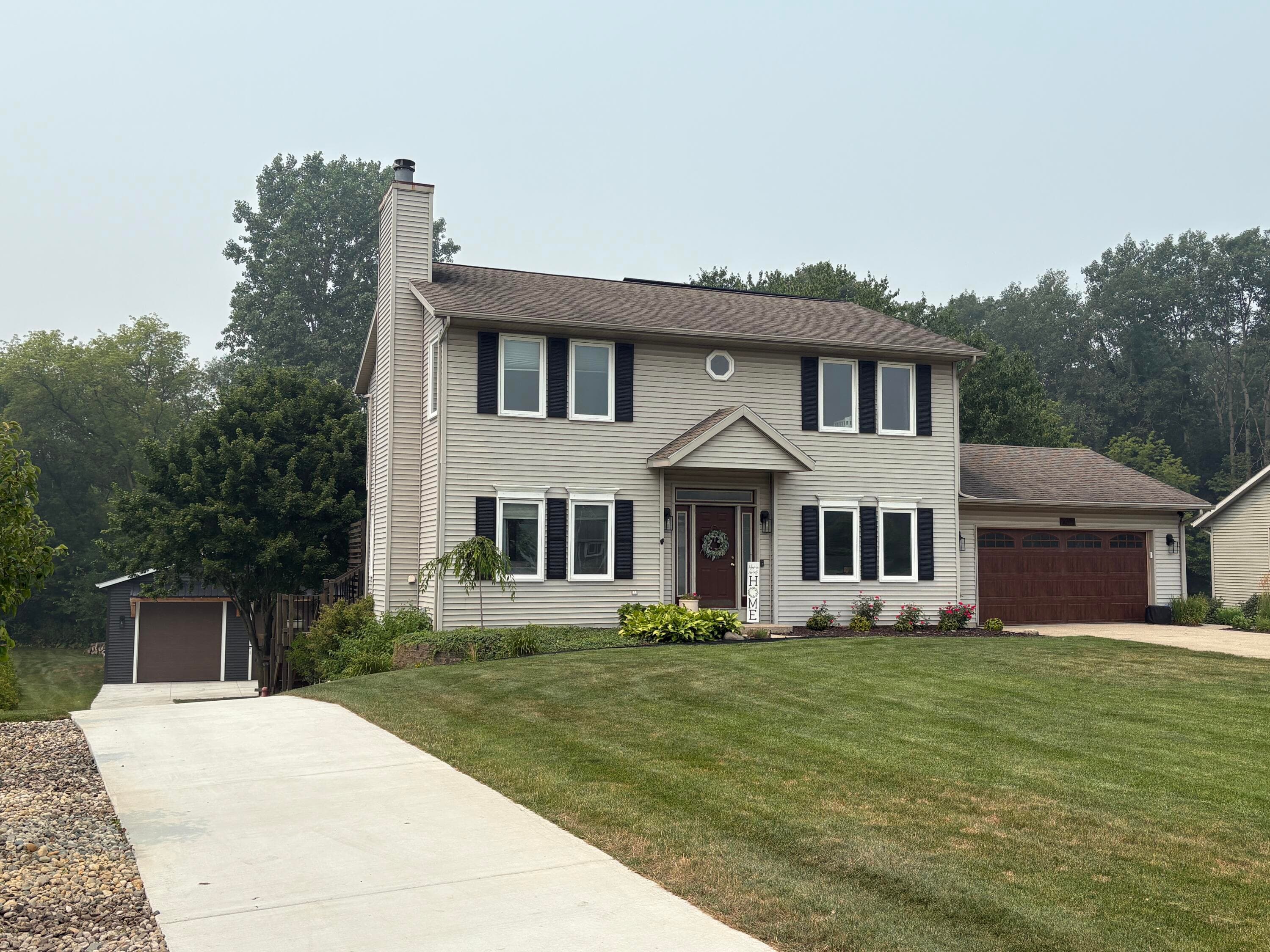 1694 Leisure Dorr MI 49323