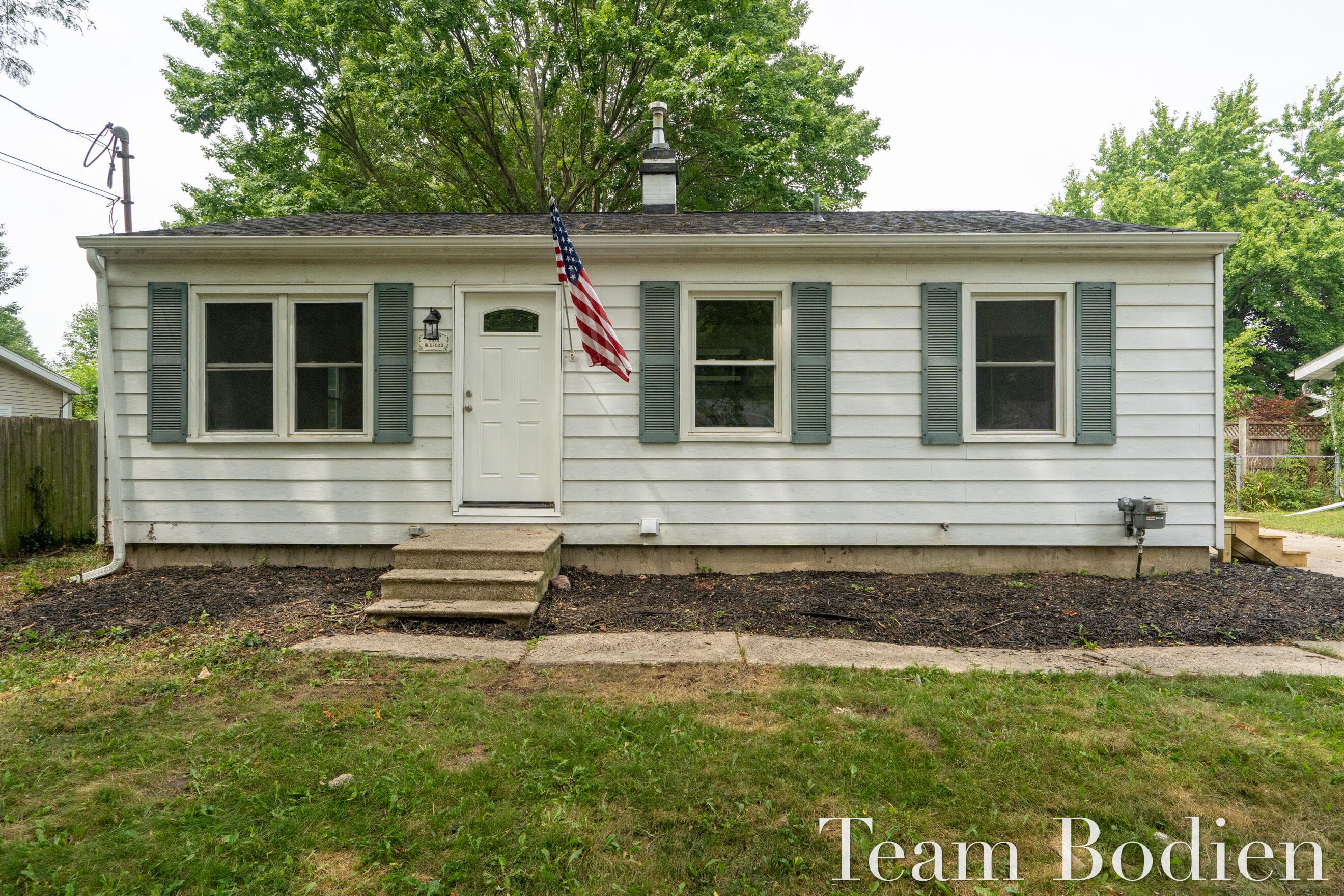5526 Bedford Portage MI 49002
