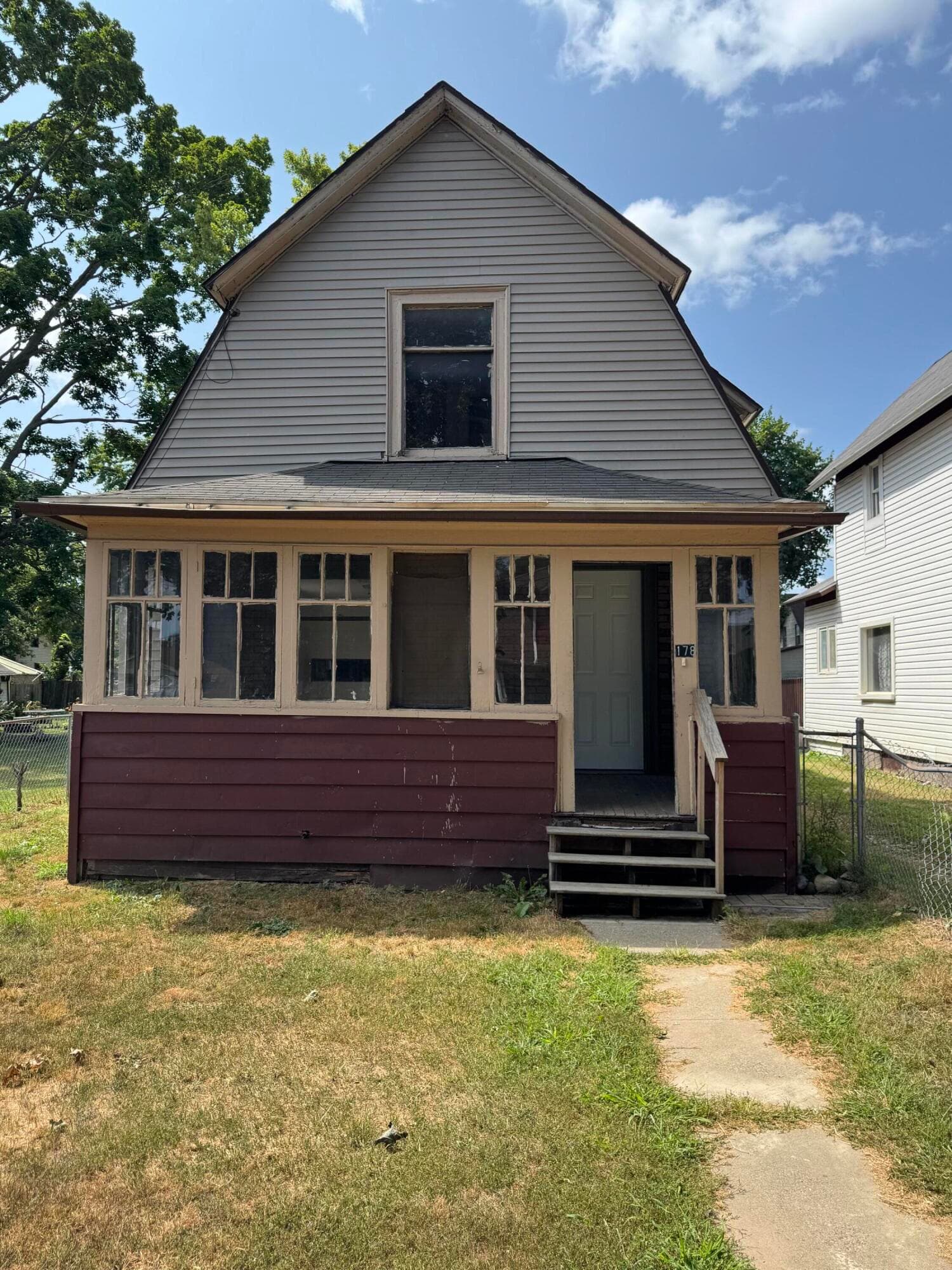 178 Lathrop Battle Creek MI 49014