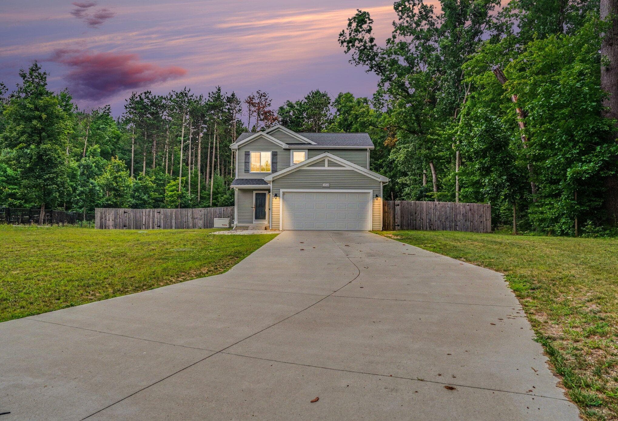 31550 Pine Ridge Lawton MI 49065