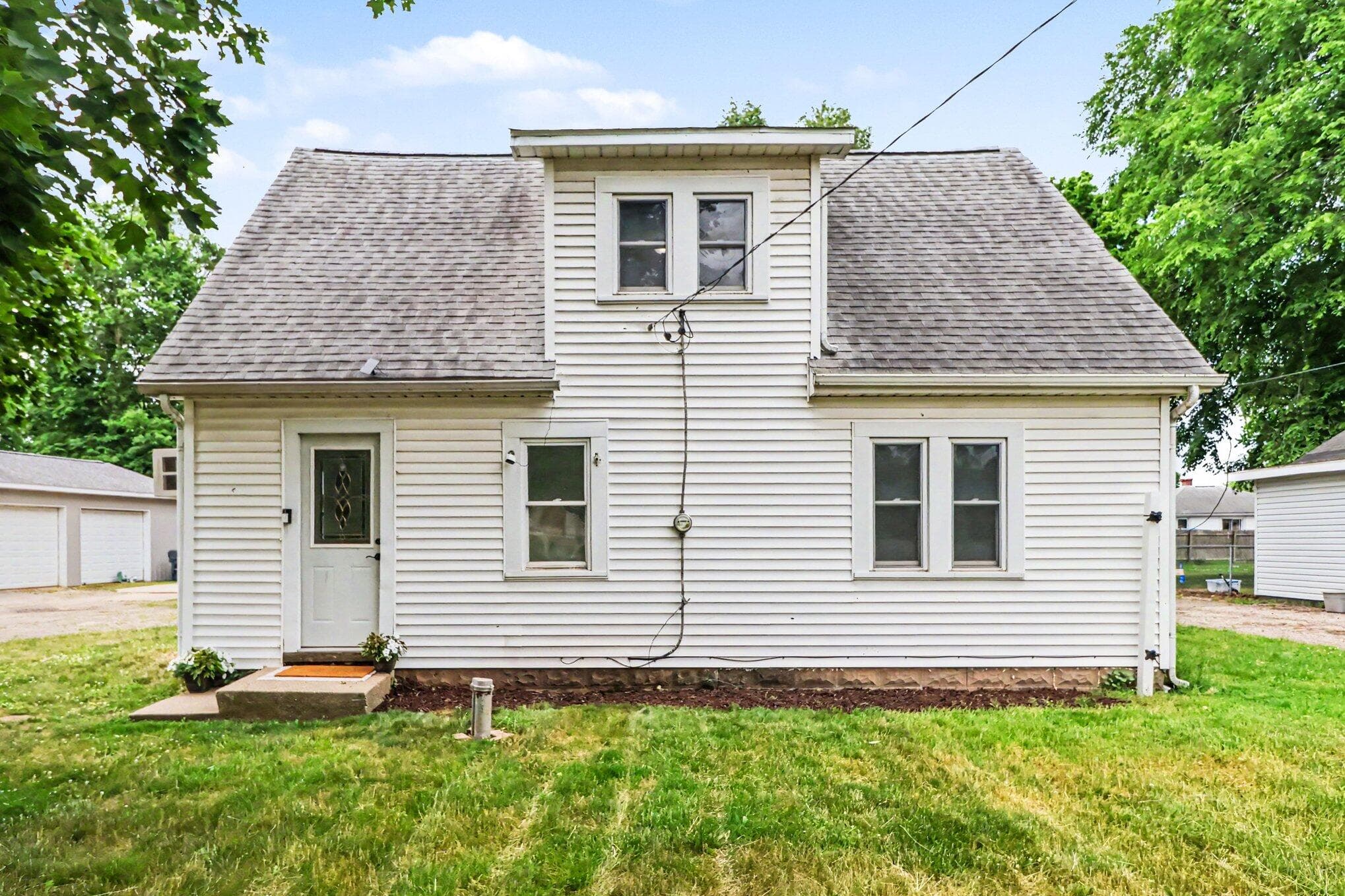 8478 Michigan Galesburg MI 49053