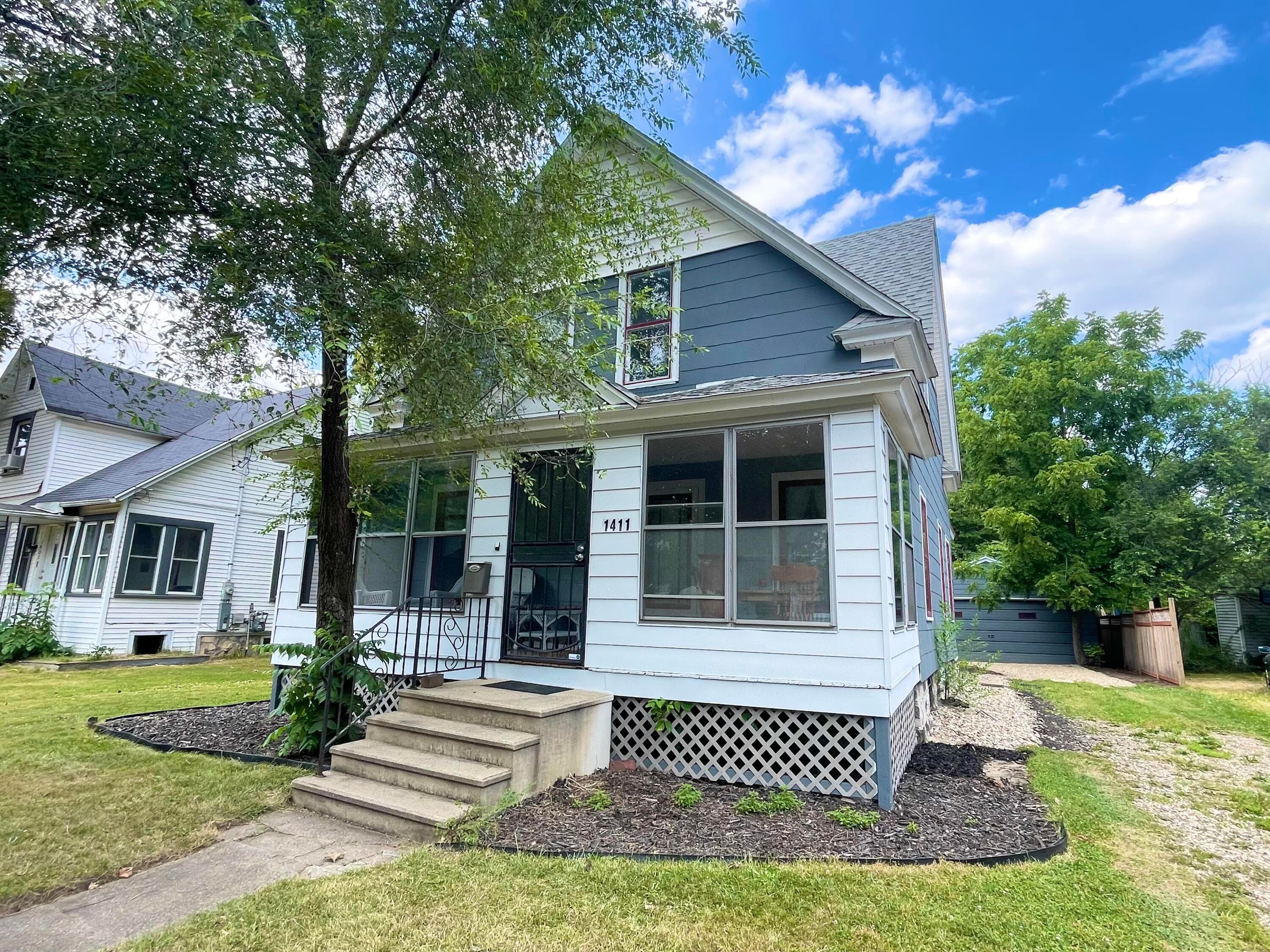 1411 Stockbridge Kalamazoo MI 49001