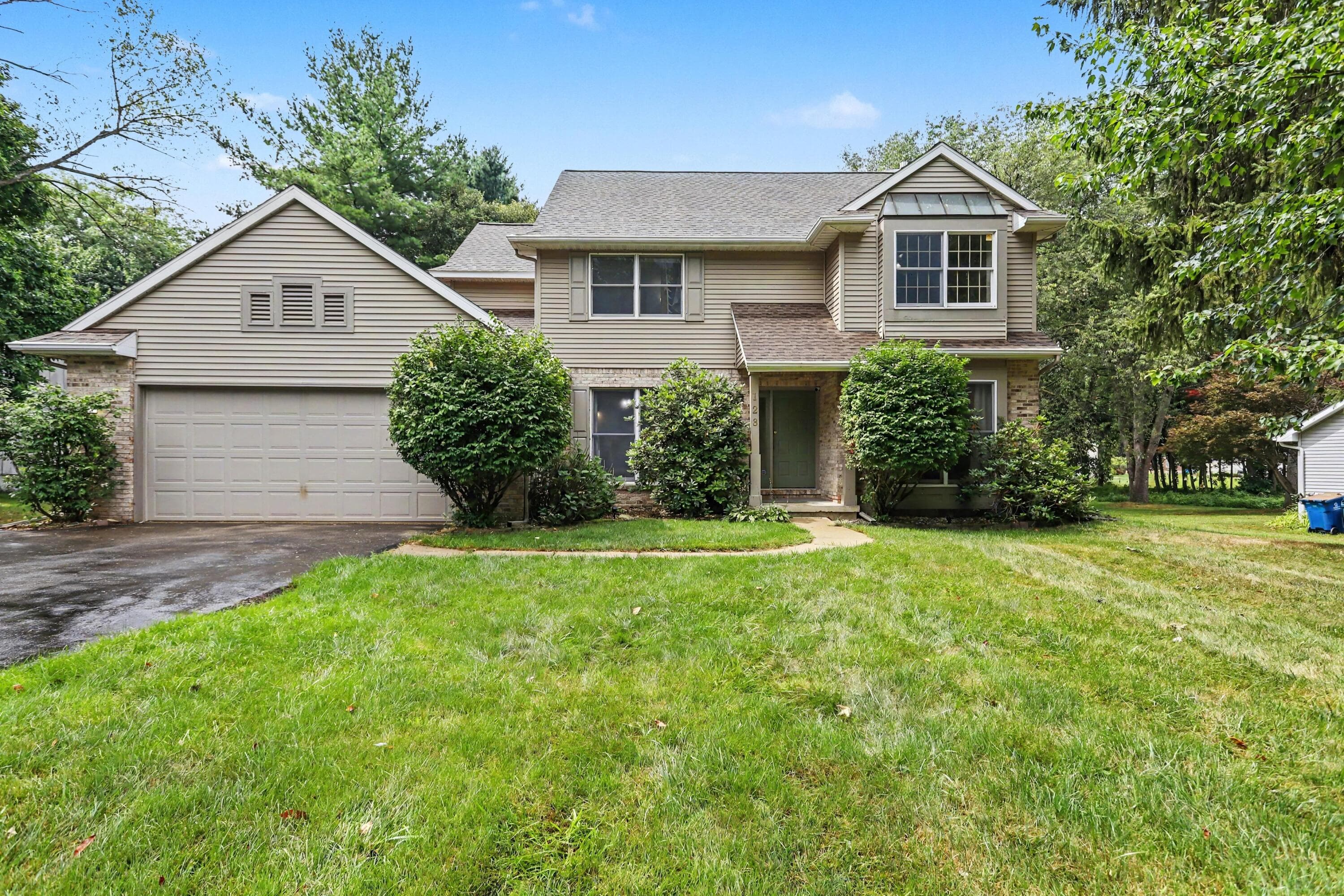 128 Pheasant Run, Battle Creek, MI 49015