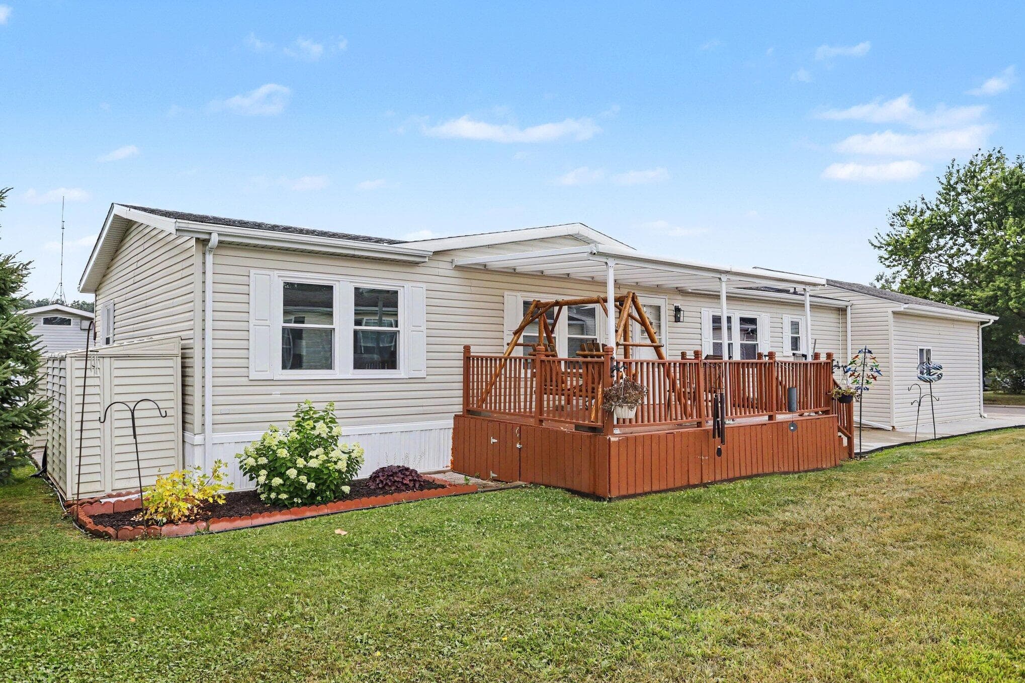 1367 John Ross Kalamazoo MI 49009