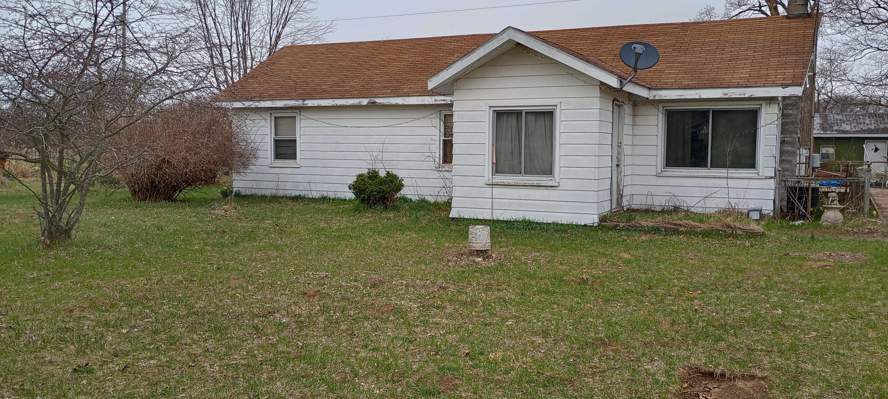 Primary property photo