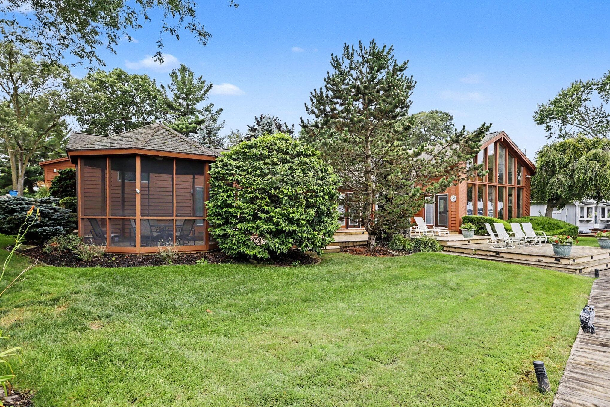 4271 Pickerel Cove Shelbyville MI 49344
