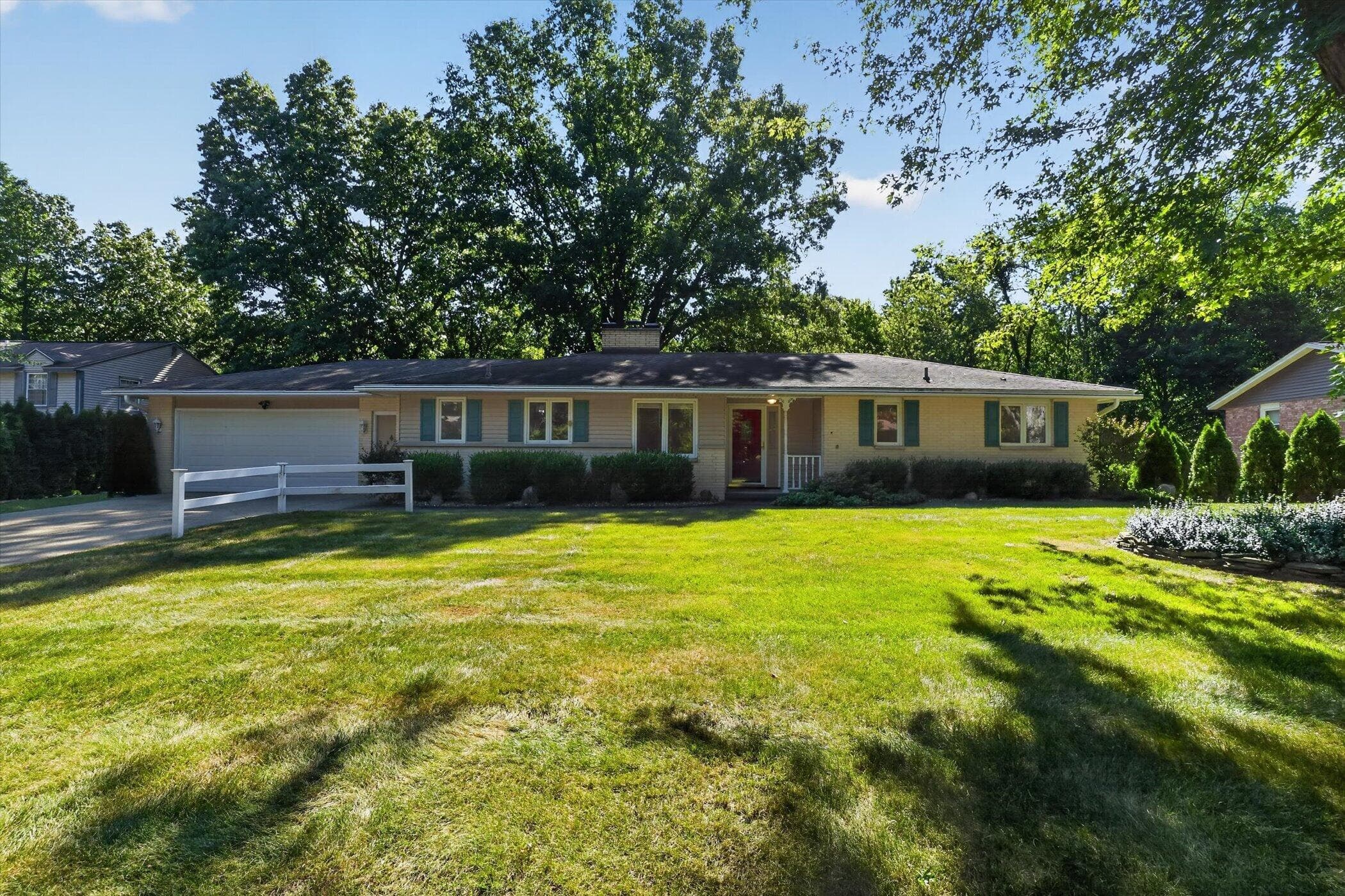 8047 Oak Hill Kalamazoo MI 49009