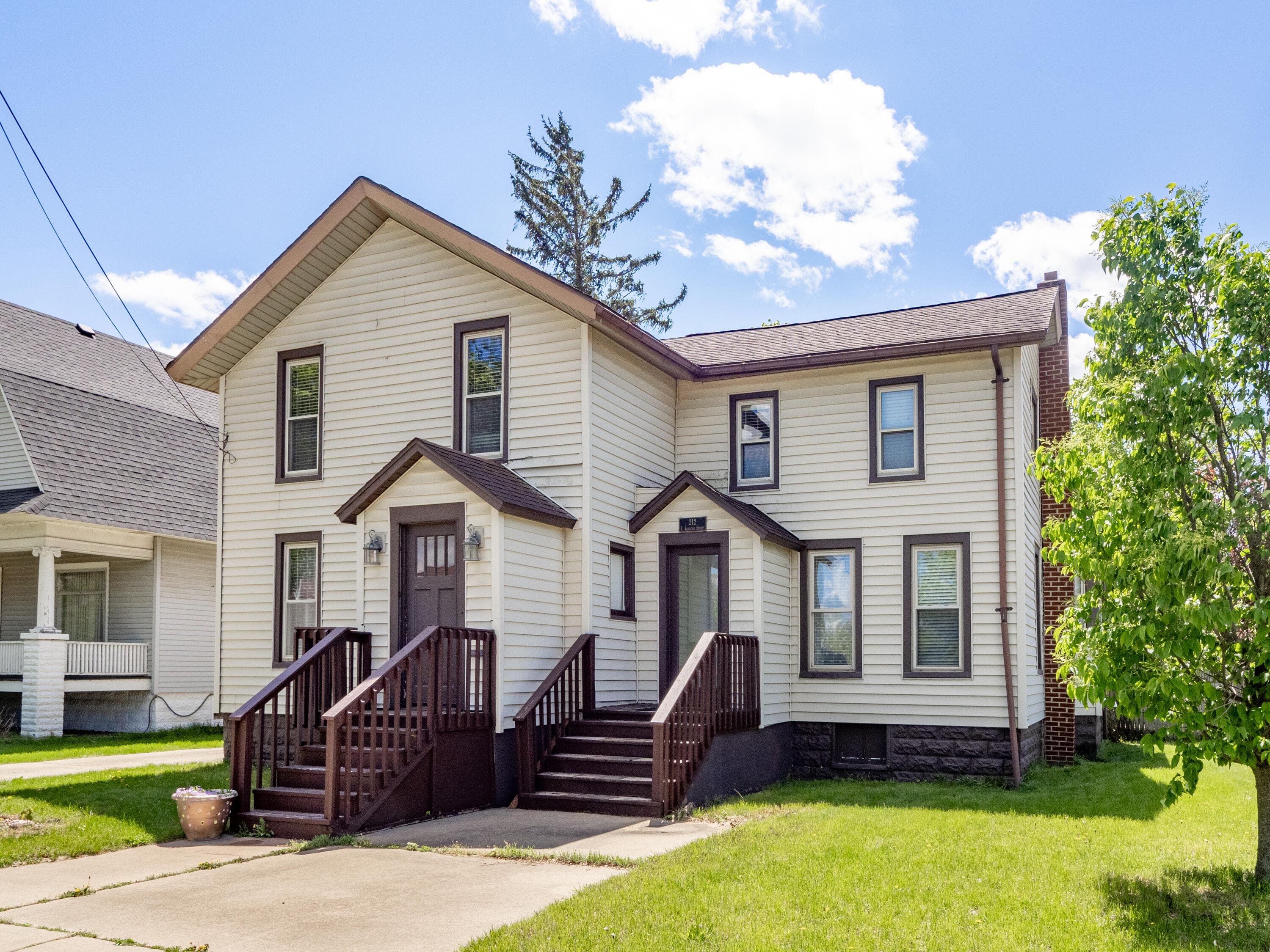 212 Allegan Otsego MI 49078