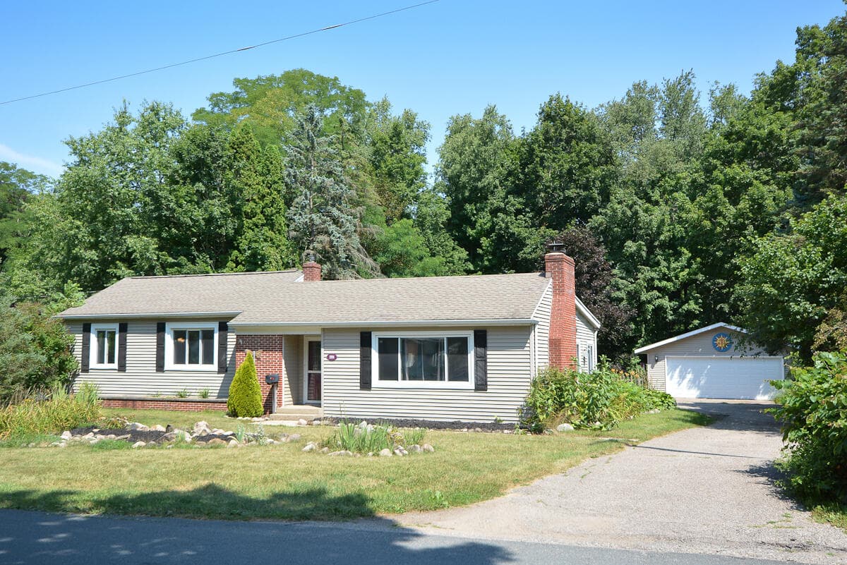 2224 La Cross Kalamazoo MI 49006