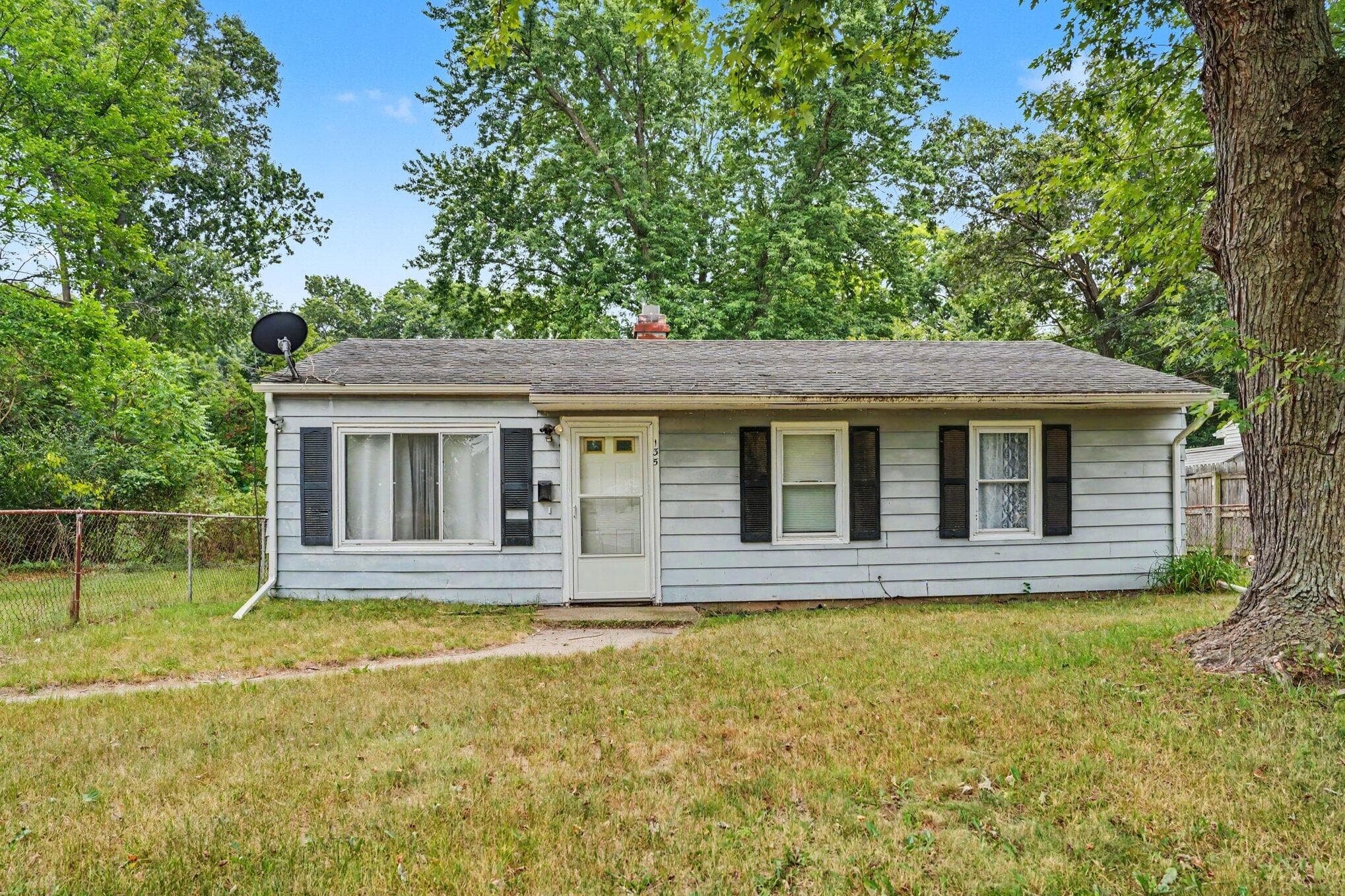 135 Saratoga Battle Creek MI 49037