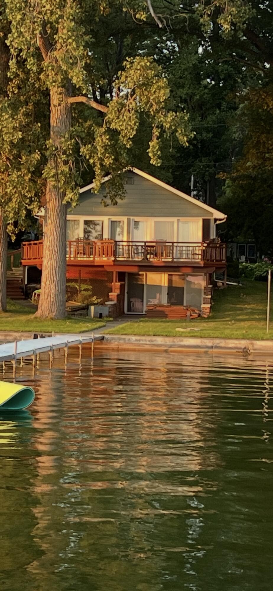 Primary property photo