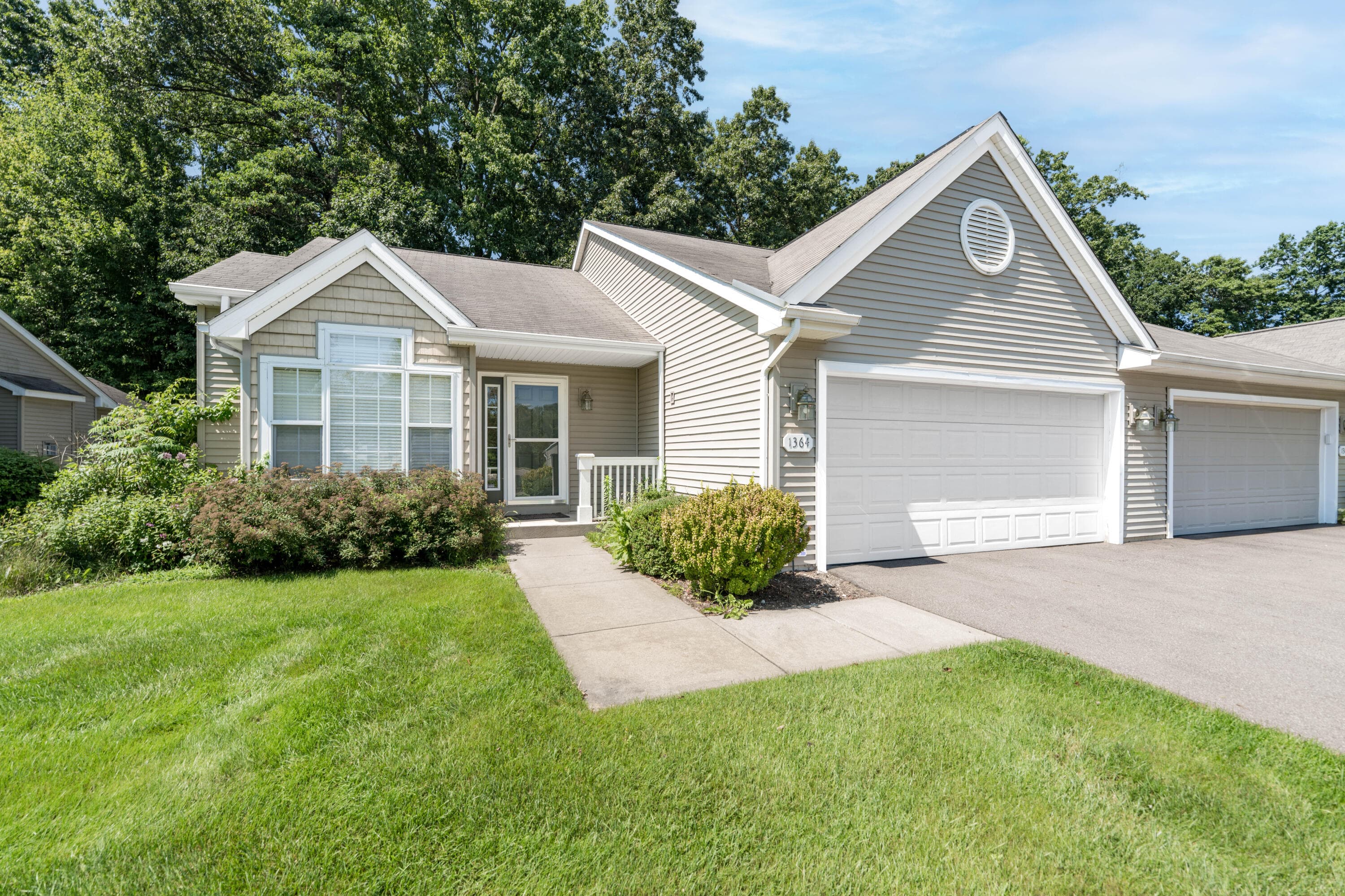 1364 Tanager Kalamazoo MI 49009